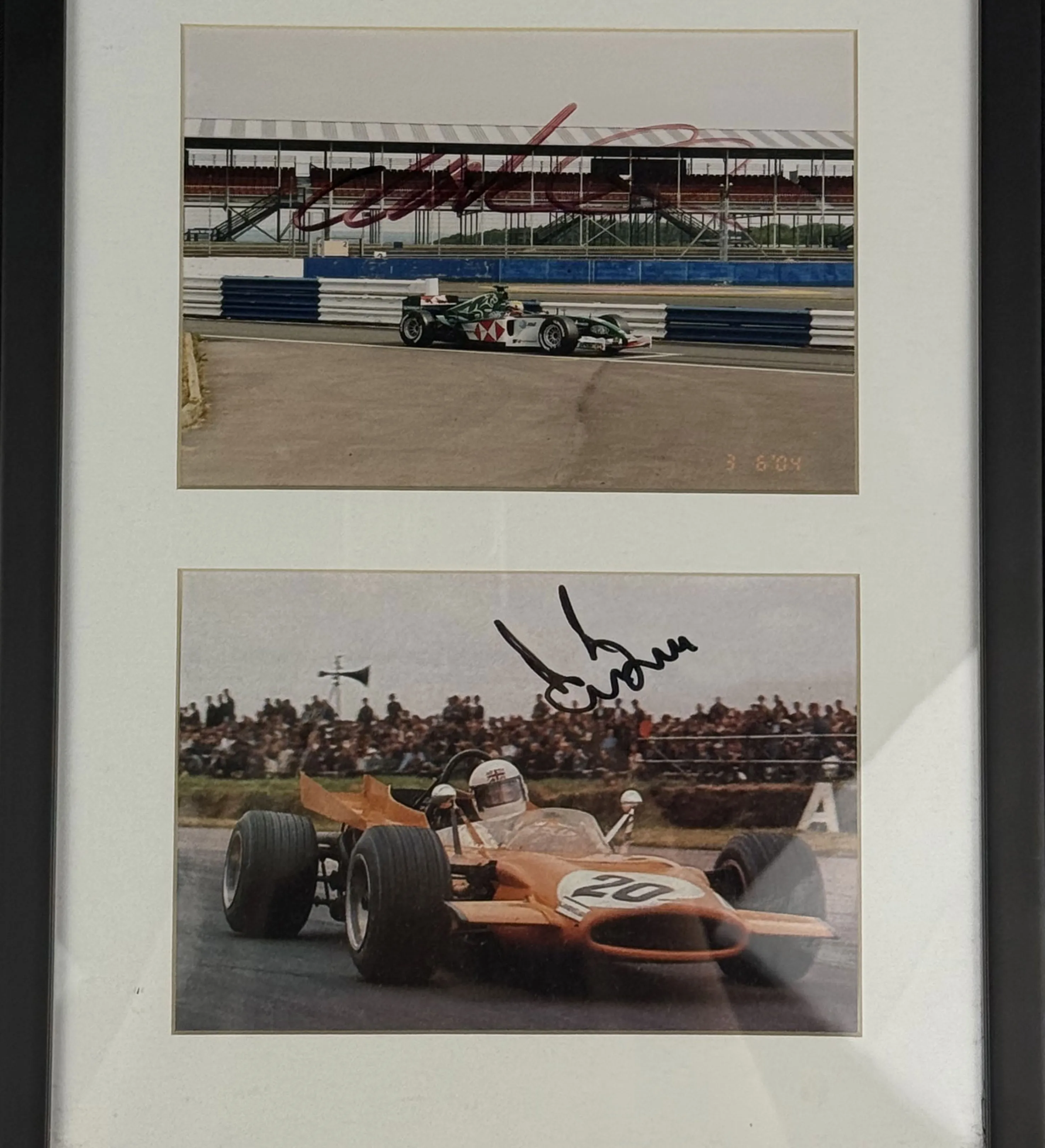 Formula Stories Frame - Bruno Senna, Derek Bell, Juan Pablo Montoya, Alexander Wurz, Mark Webber - Signed by All — imagem 2 de 3