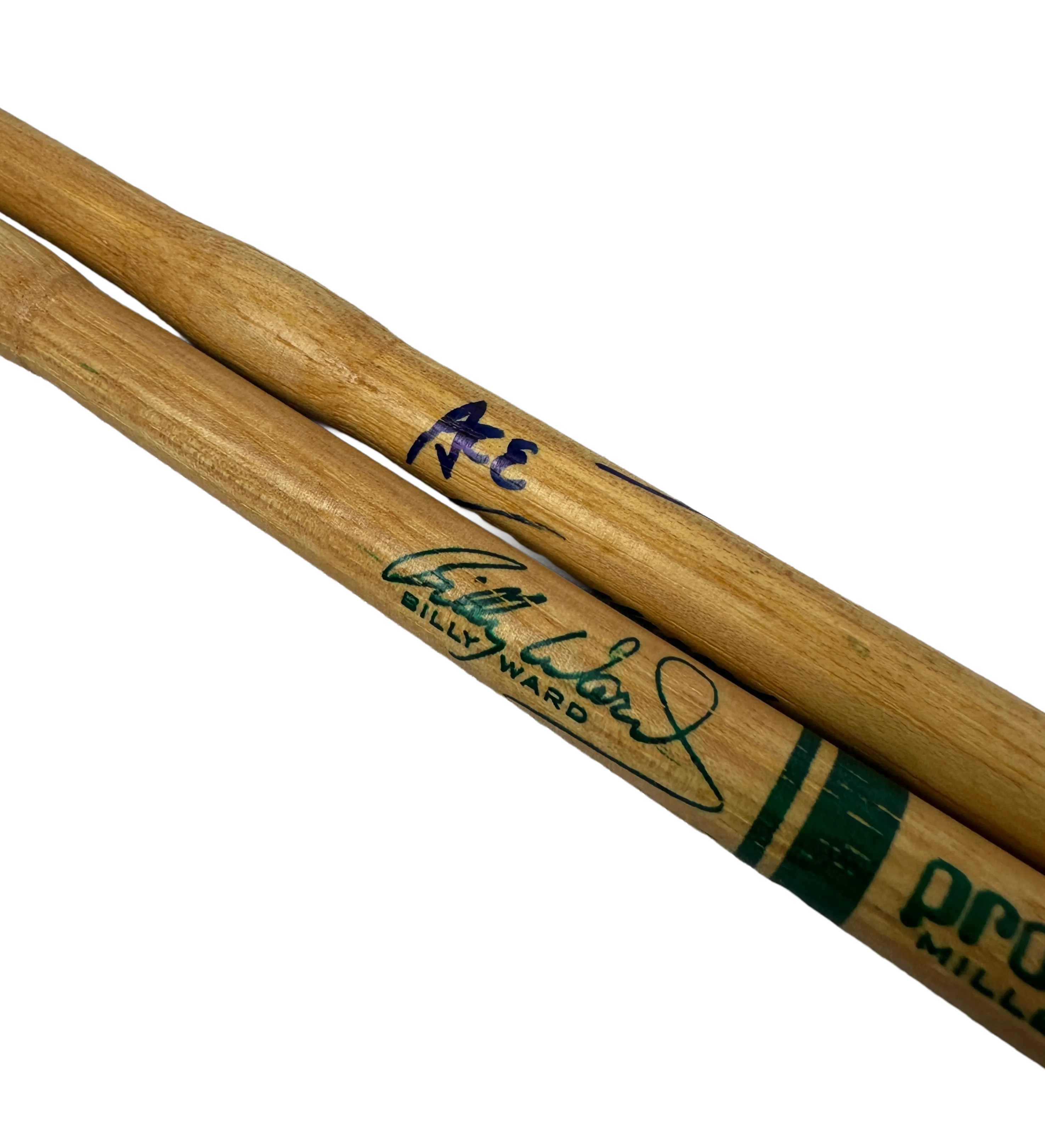 Par de Baquetas Promark Millenium II - 526 The Bulb - Hickory - Billy Ward - Autografiadas por Ace Frehley — imagem 3 de 3