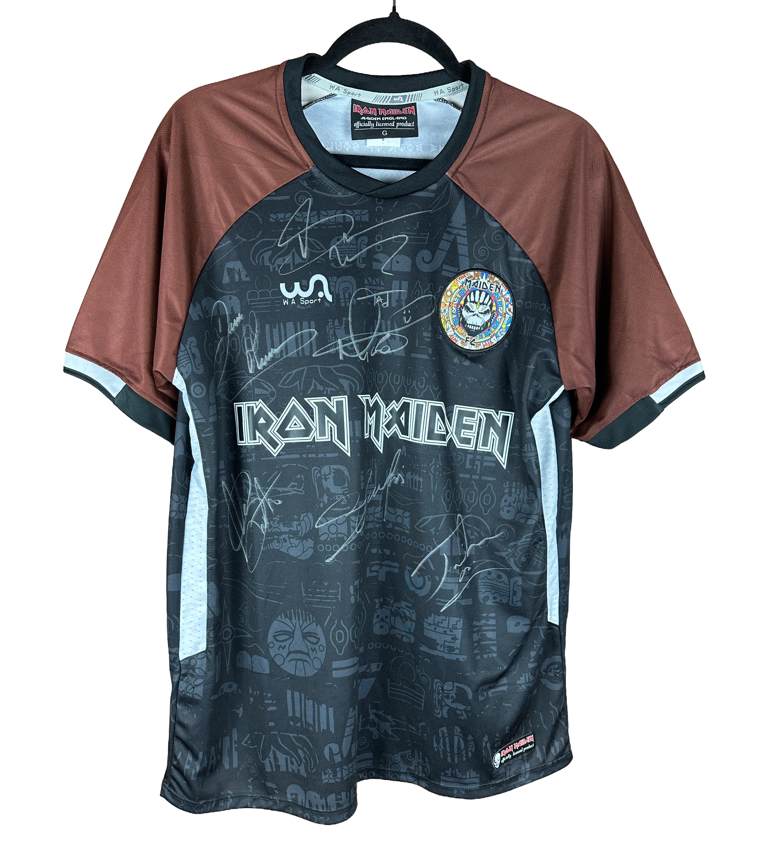 Camisa Iron Maiden 15 The Book of Souls Autografada por Toda a Banda — imagem 1 de 4