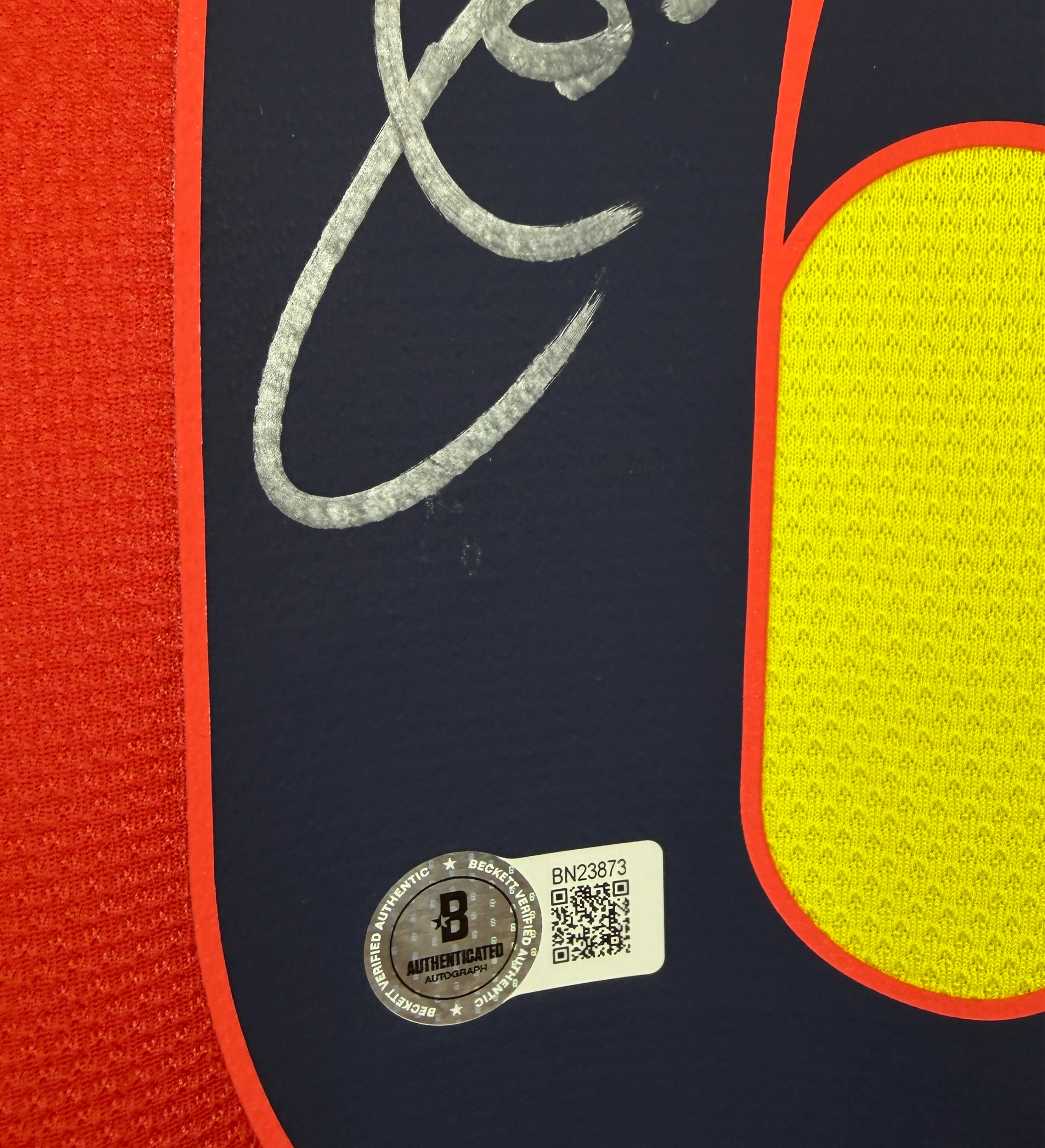 Camisa Autografada Barcelona Retro Xavi Temporada 2014/2015 — imagem 3 de 4