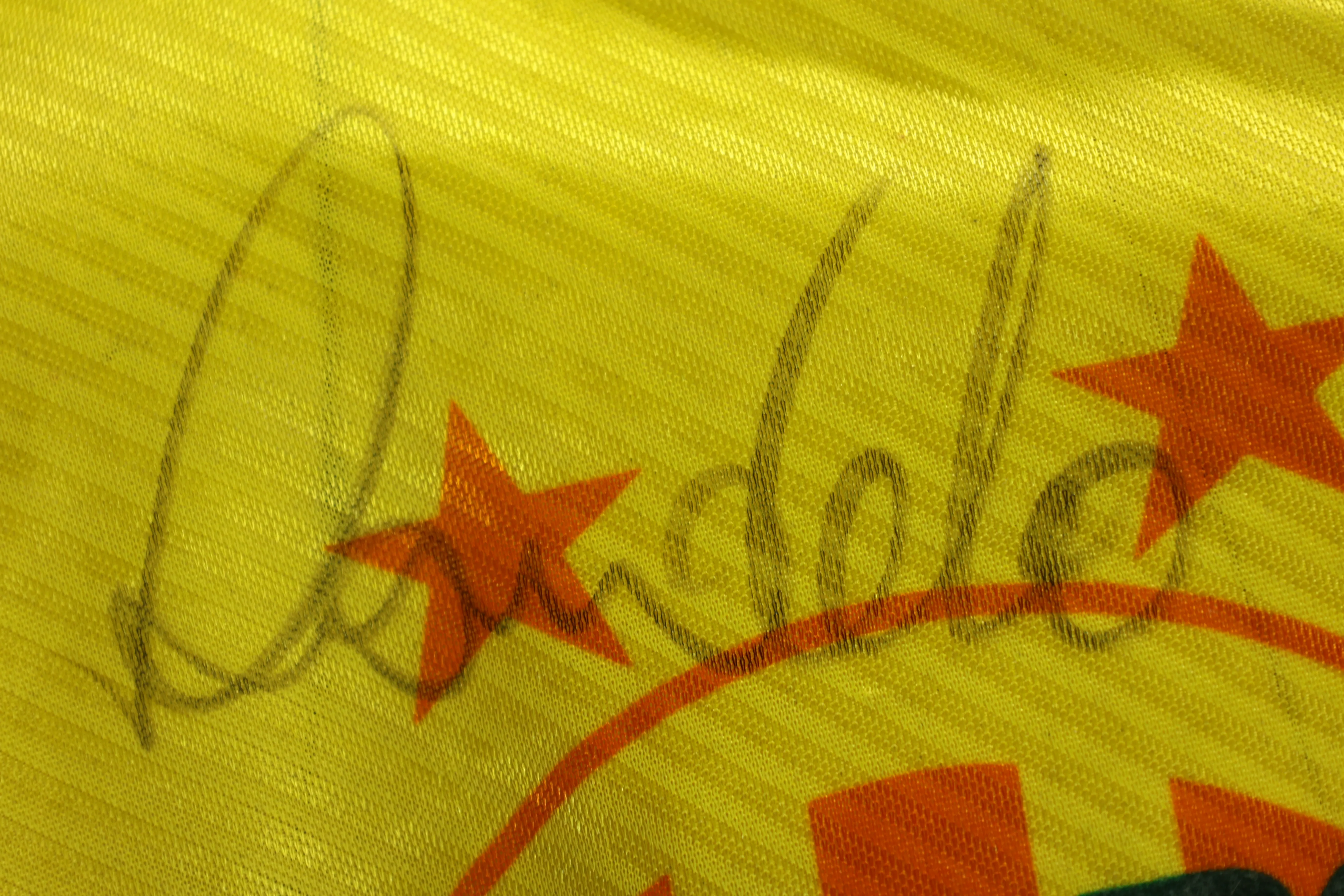 Camisa Brasil Ronaldinho Olímpiadas 1996 Autografada pelo Elenco — imagem 3 de 17