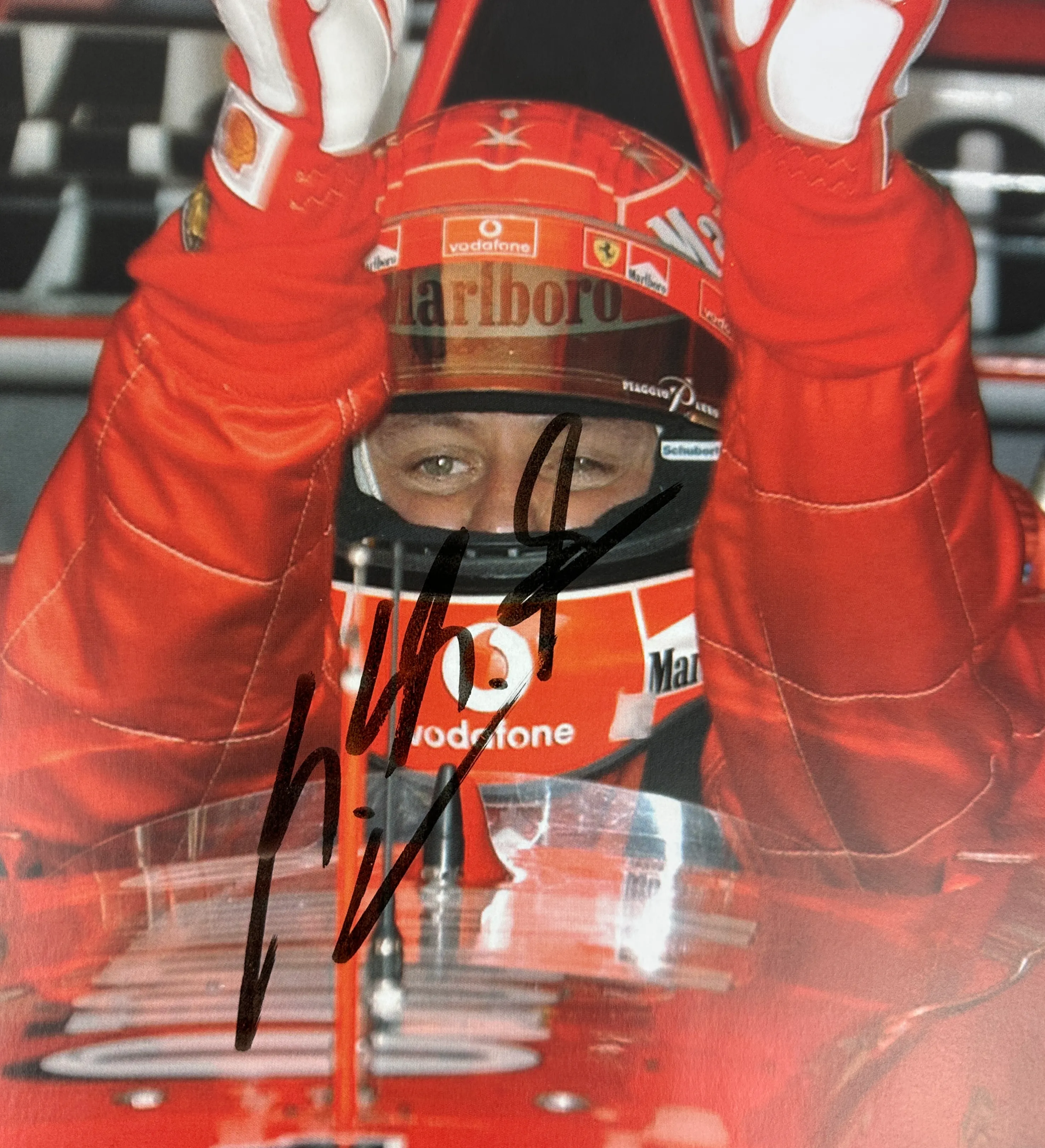 Libro – Anuario de la Fórmula 1 2003/2004 – Autografado por Michael Schumacher (Campeón Mundial 2003 y 2004) — imagem 5 de 5