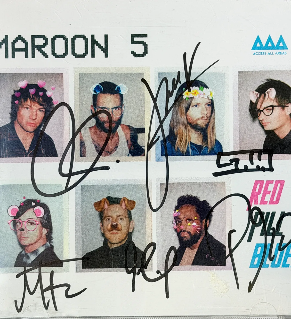 CD Autografado Marron 5 Red Pill Blues 2017 — imagem 3 de 3