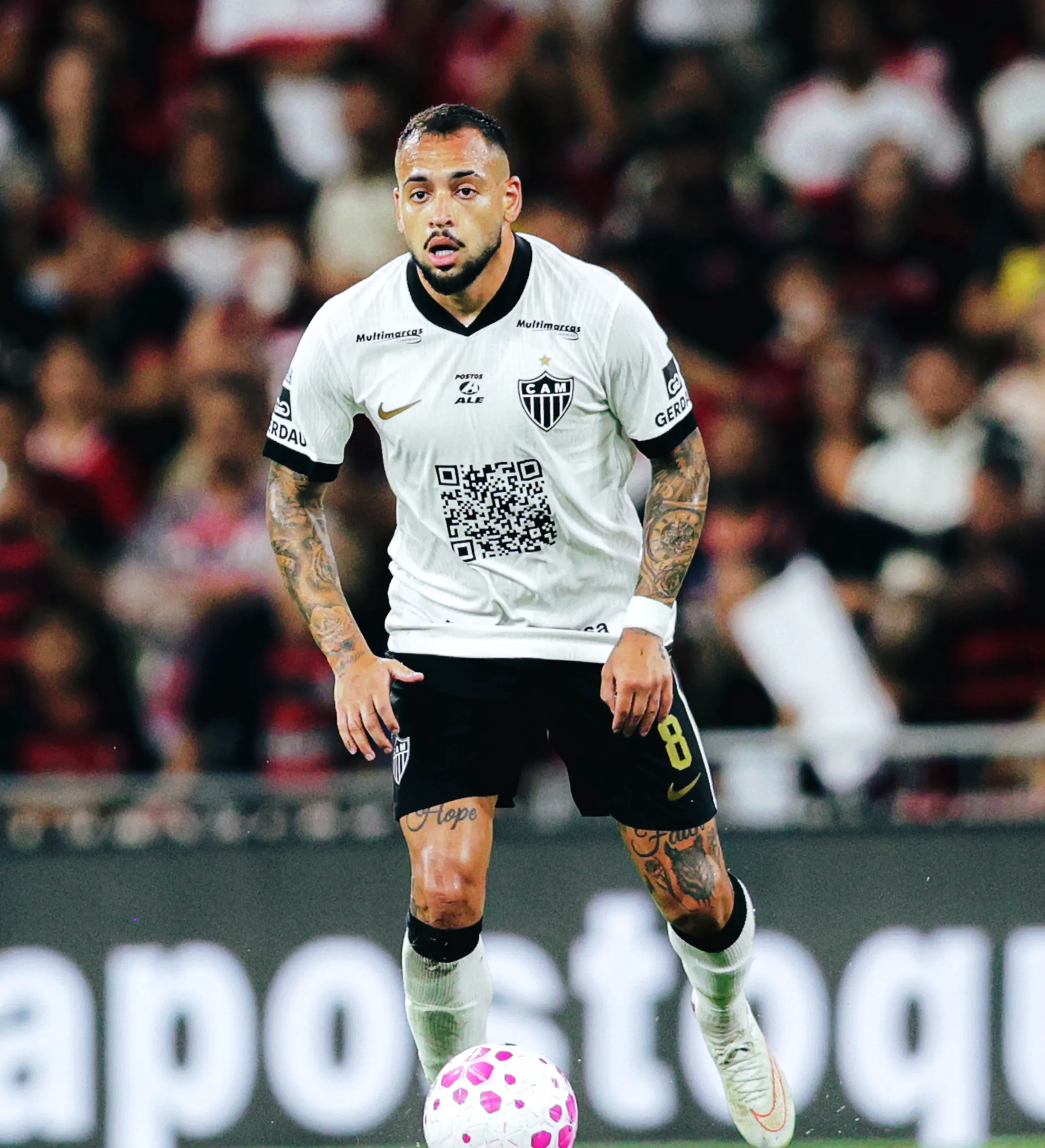 Atlético Mineiro Renan Lodi QR Code Manto da Massa Worn and Autographed Shirt — imagem 1 de 2