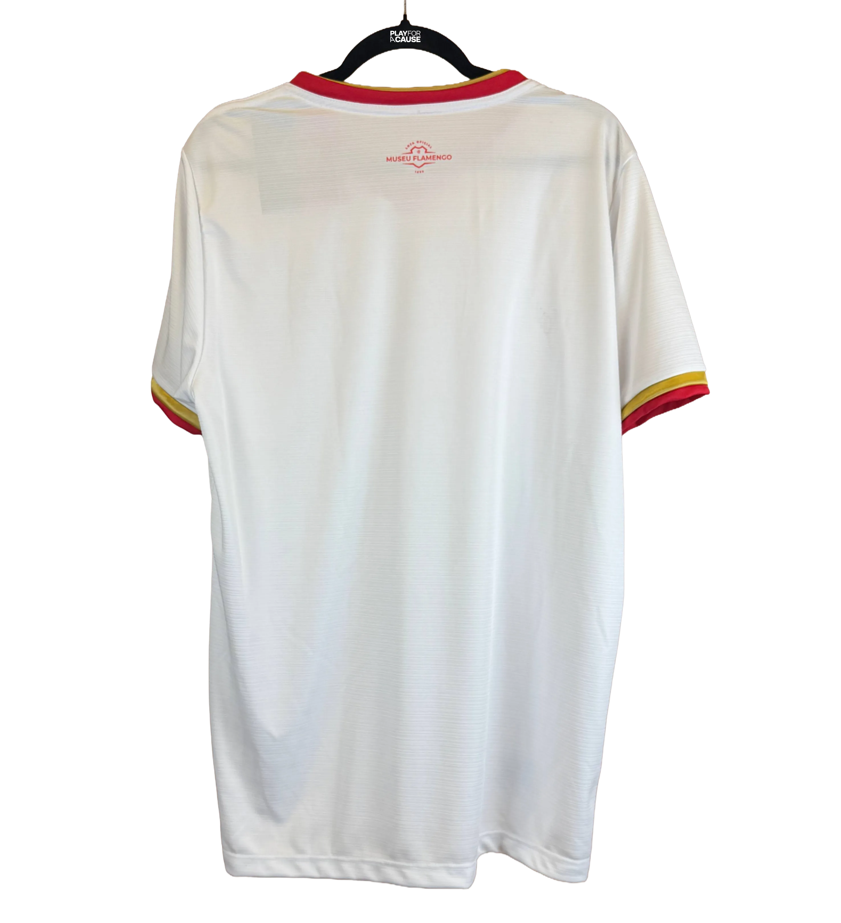 Camisa Flamengo Colecionável - Edição Especial 1981 - Certificada pelo Museu do Flamengo - Autografada por Leandro e Nunes - Edição 41/100 — imagem 2 de 3