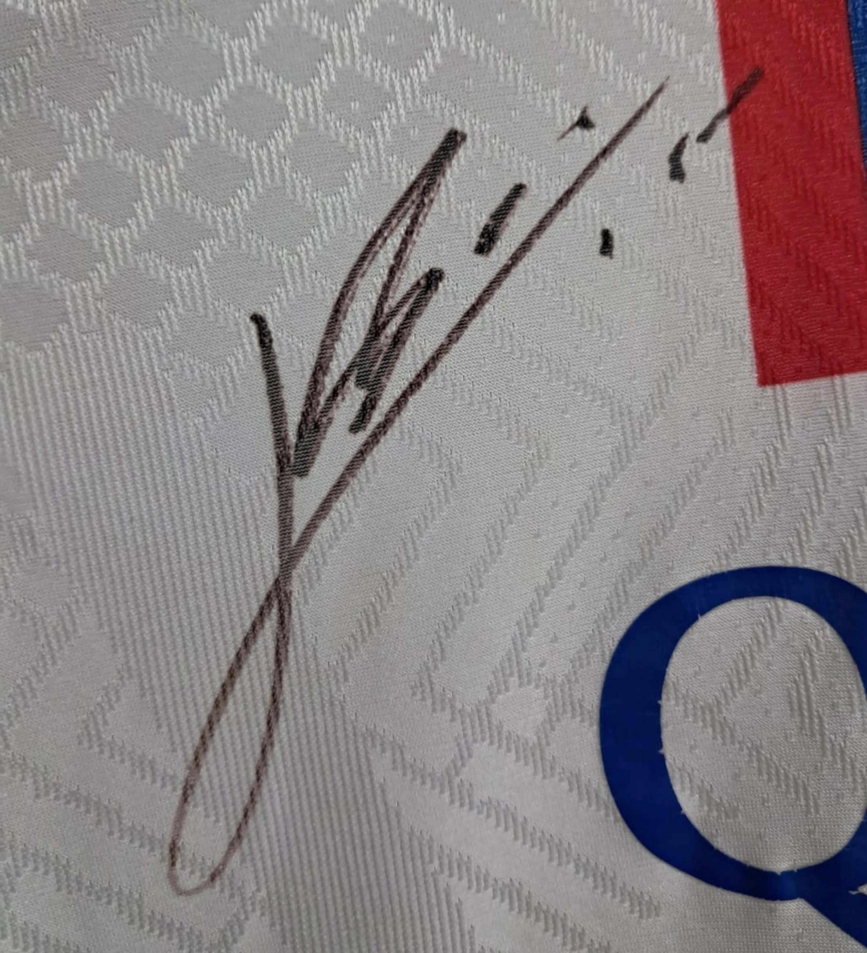 PSG Player-Issue Messi Jersey Signed by Messi, Neymar, and Marquinhos — imagem 5 de 5