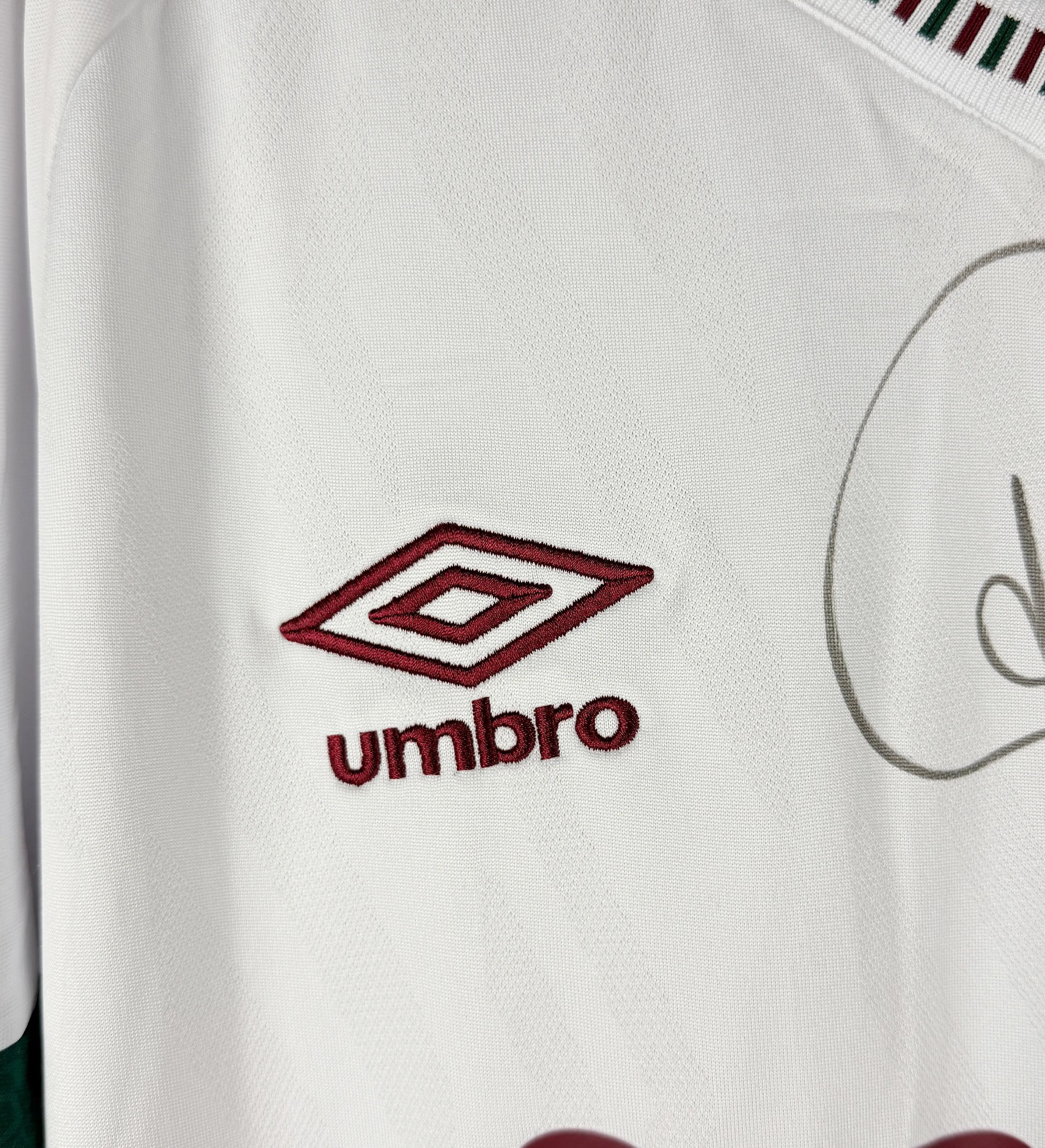 Camiseta Fluminense Thiago Silva con Parche del Mundial de Clubes Autografiada por el Ídolo — imagem 6 de 8