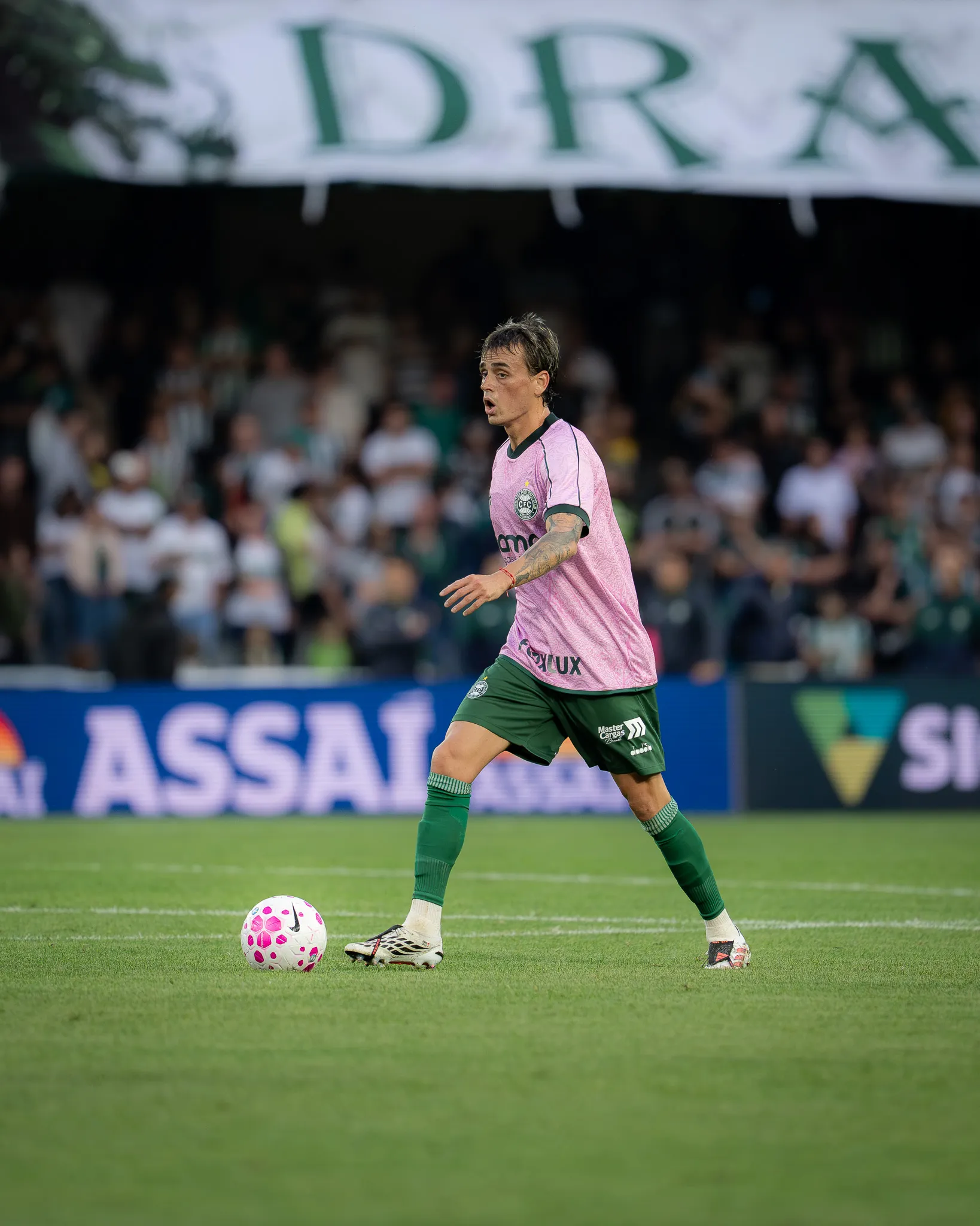 Camisa Coritiba Nicolás Fonseca Especial Outubro Rosa CFC x BOT Brasileirão 2026 Usada e Autografada Pelo Jogador — imagem 1 de 2