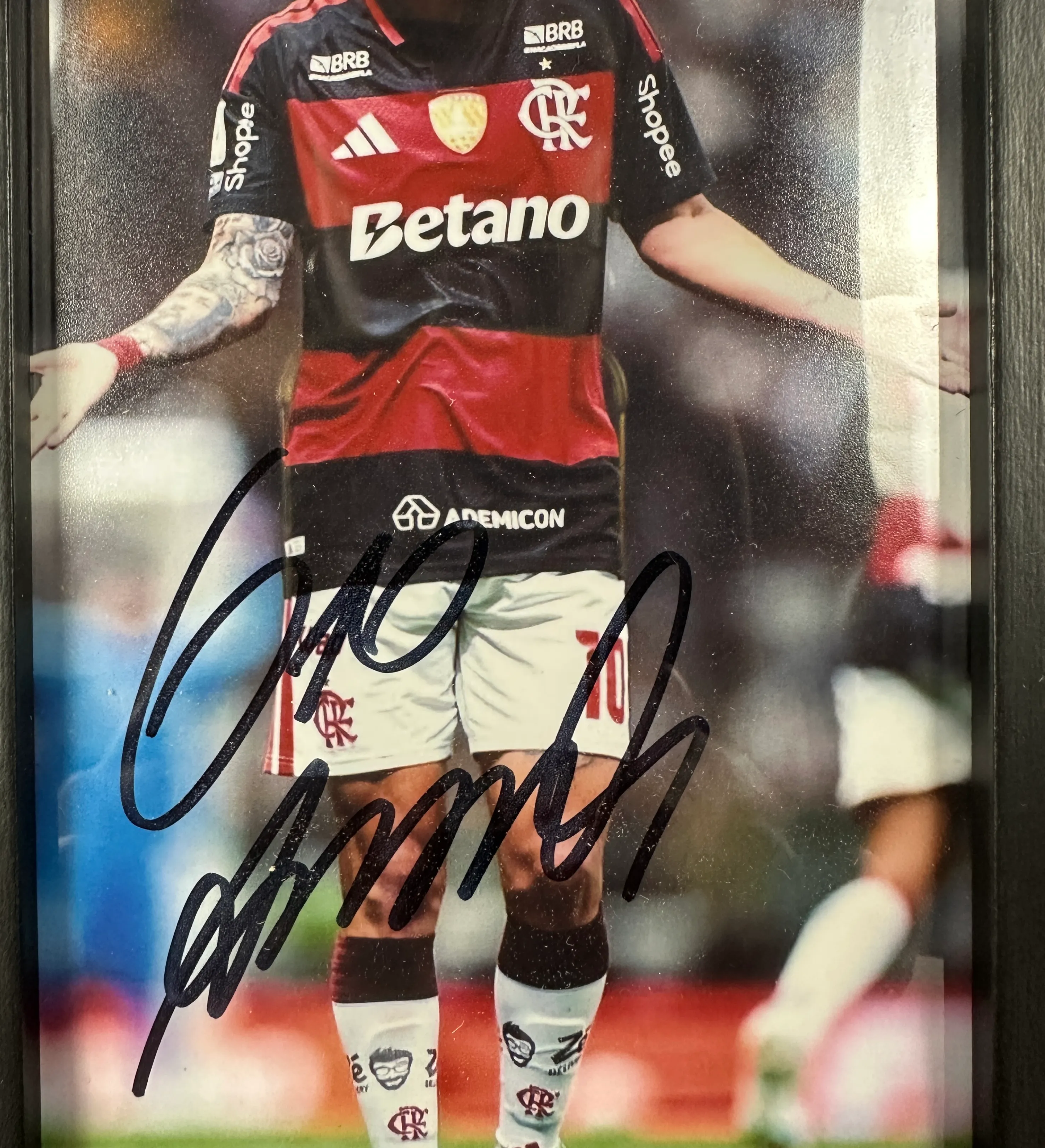 Foto enmarcada de Arrascaeta - firmada por el jugador — imagem 2 de 2
