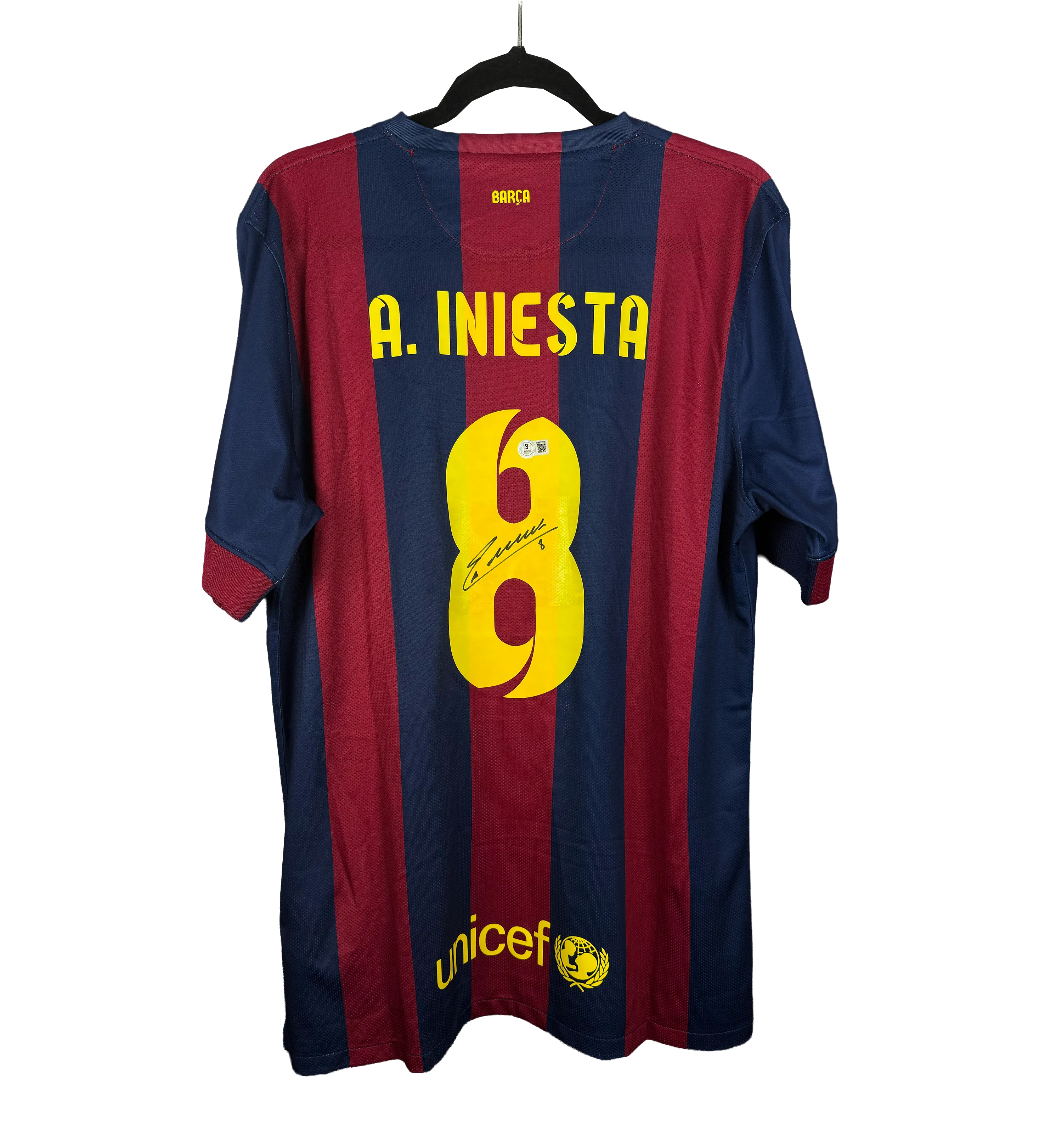 Camisa Autografada Barcelona Retro Iniesta Temporada 2014/2015 — imagem 2 de 3