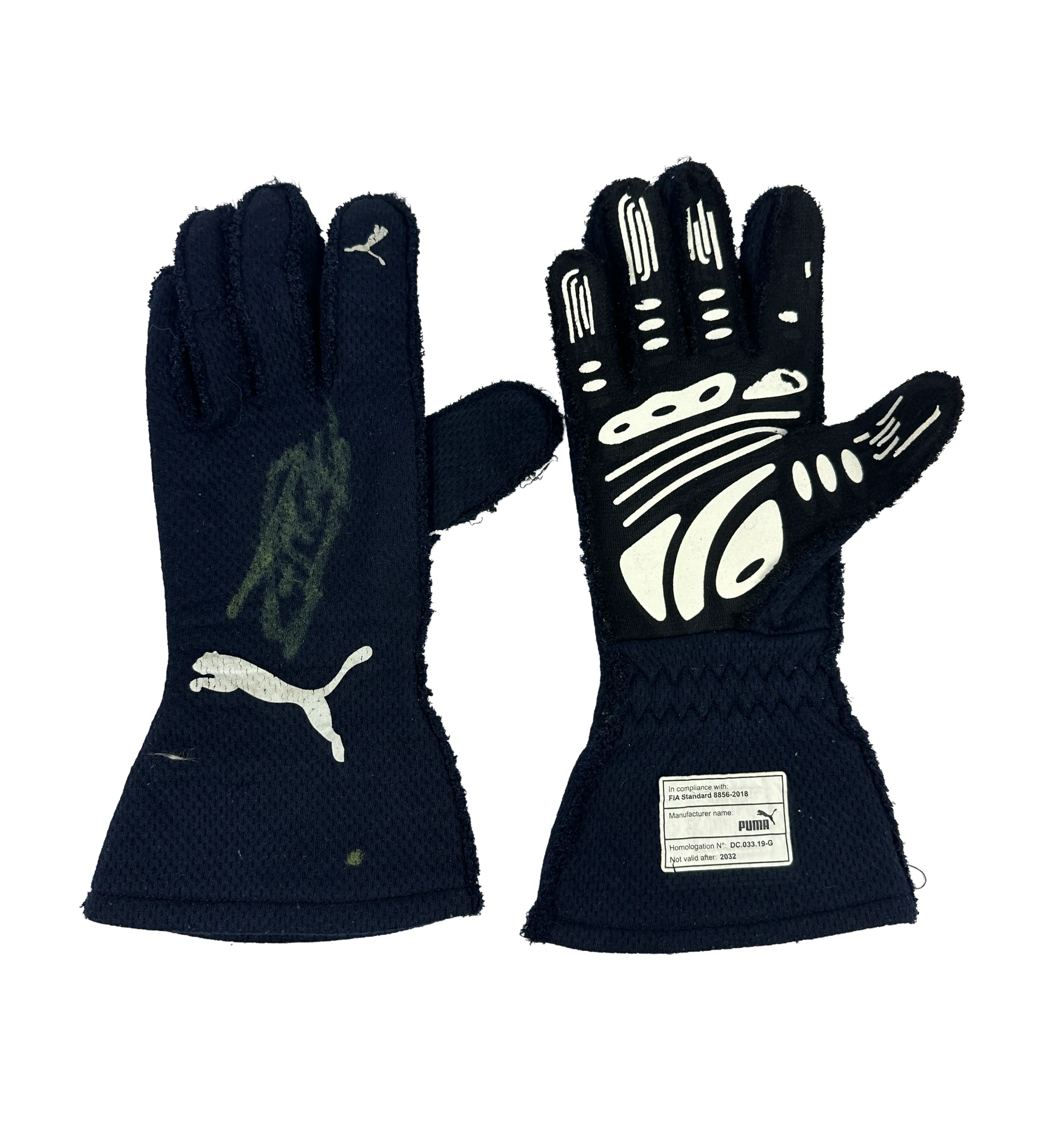 Par de guantes Puma Made in Italy de Felipe Fraga, campeón de Stock Car, firmados por el piloto, válidos hasta 2032 — imagem 1 de 3