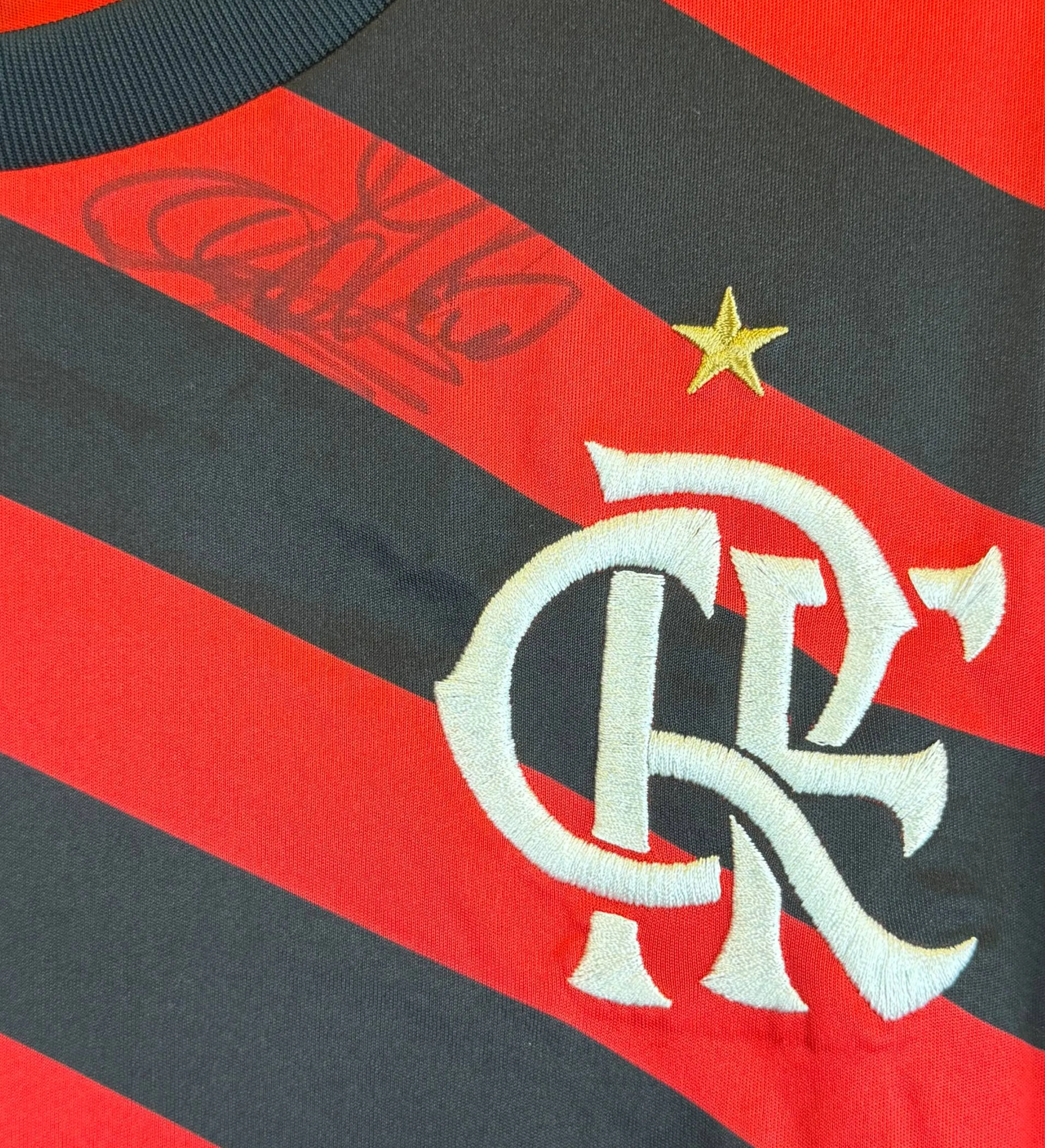 Camisa Autografada Flamengo Adílio Temporada 2022  — imagem 3 de 3