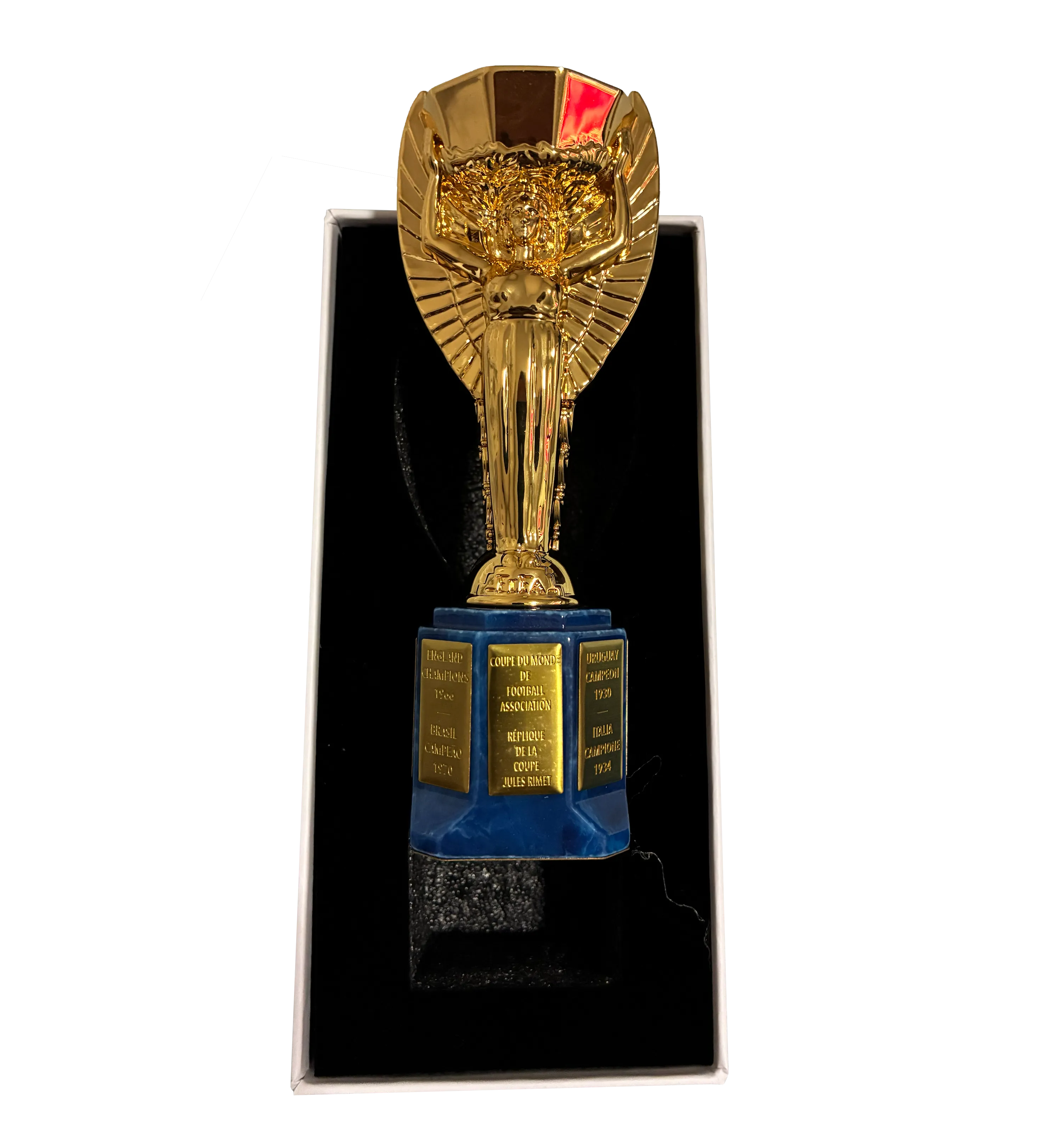 Official FIFA Mini Trophy – Jules Rimet – Tribute to the 1970 World Cup Three-Time Champions + Brazil Jersey – Gérson “Canhotinha” #8 – Replica – Signed by the Legend (Includes Autograph Authenticity Photo) — imagem 6 de 7