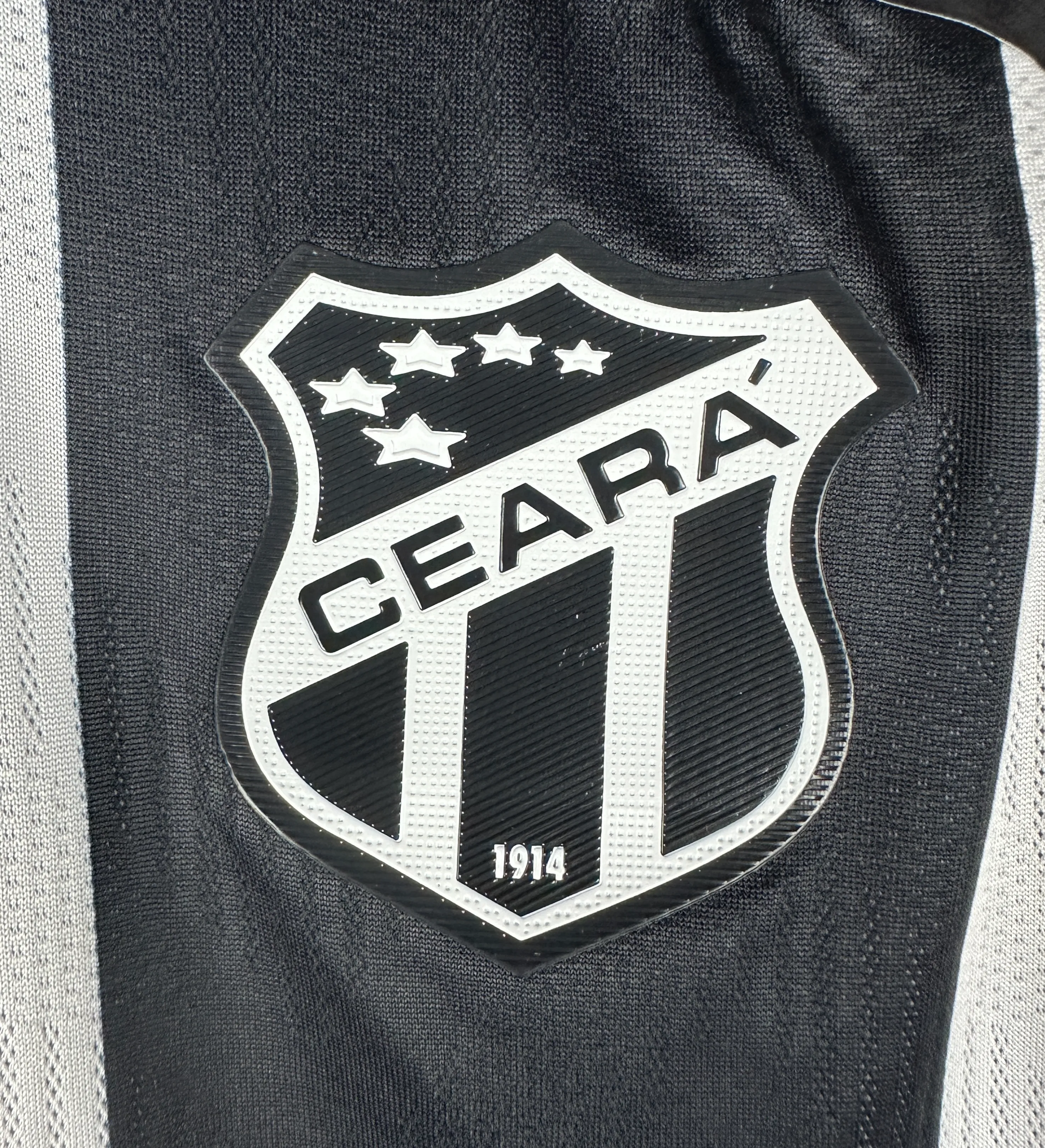 Camiseta Ceará – CEA vs BOT – Brasileirão 2025 – Usada y Firmada por el Jugador — imagem 4 de 8