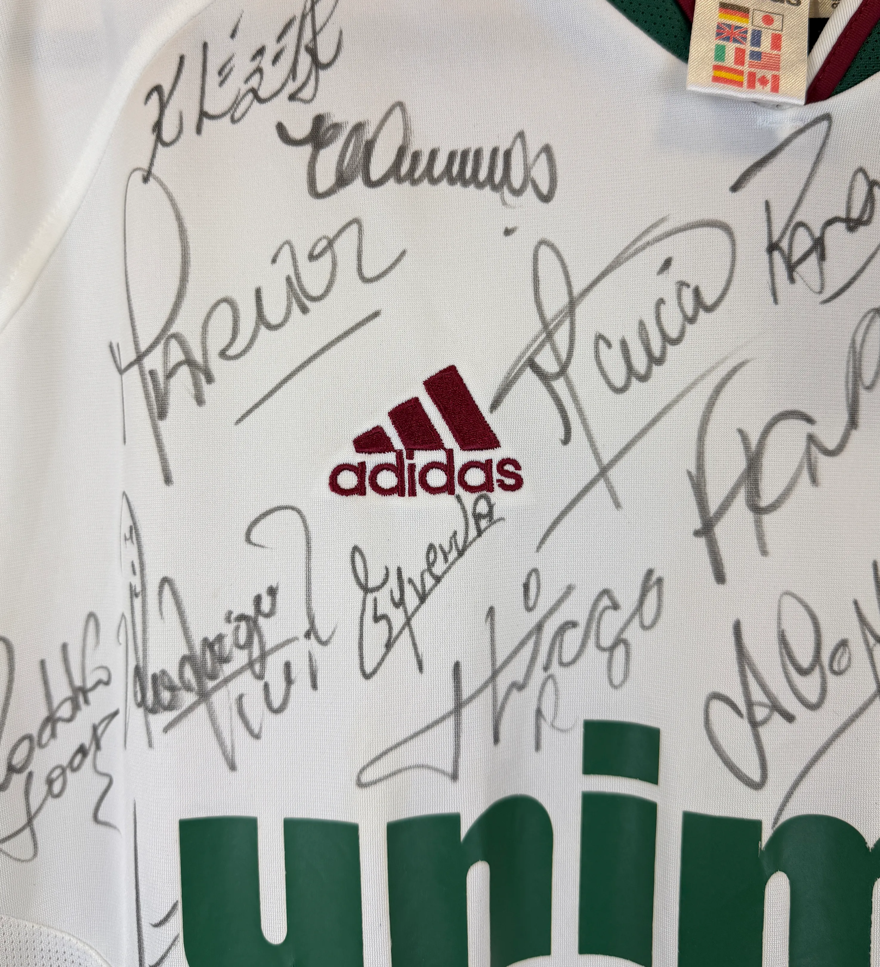 Camiseta Fluminense Adidas 2004 2ª Equipación Firmada por la Plantilla — imagem 3 de 3