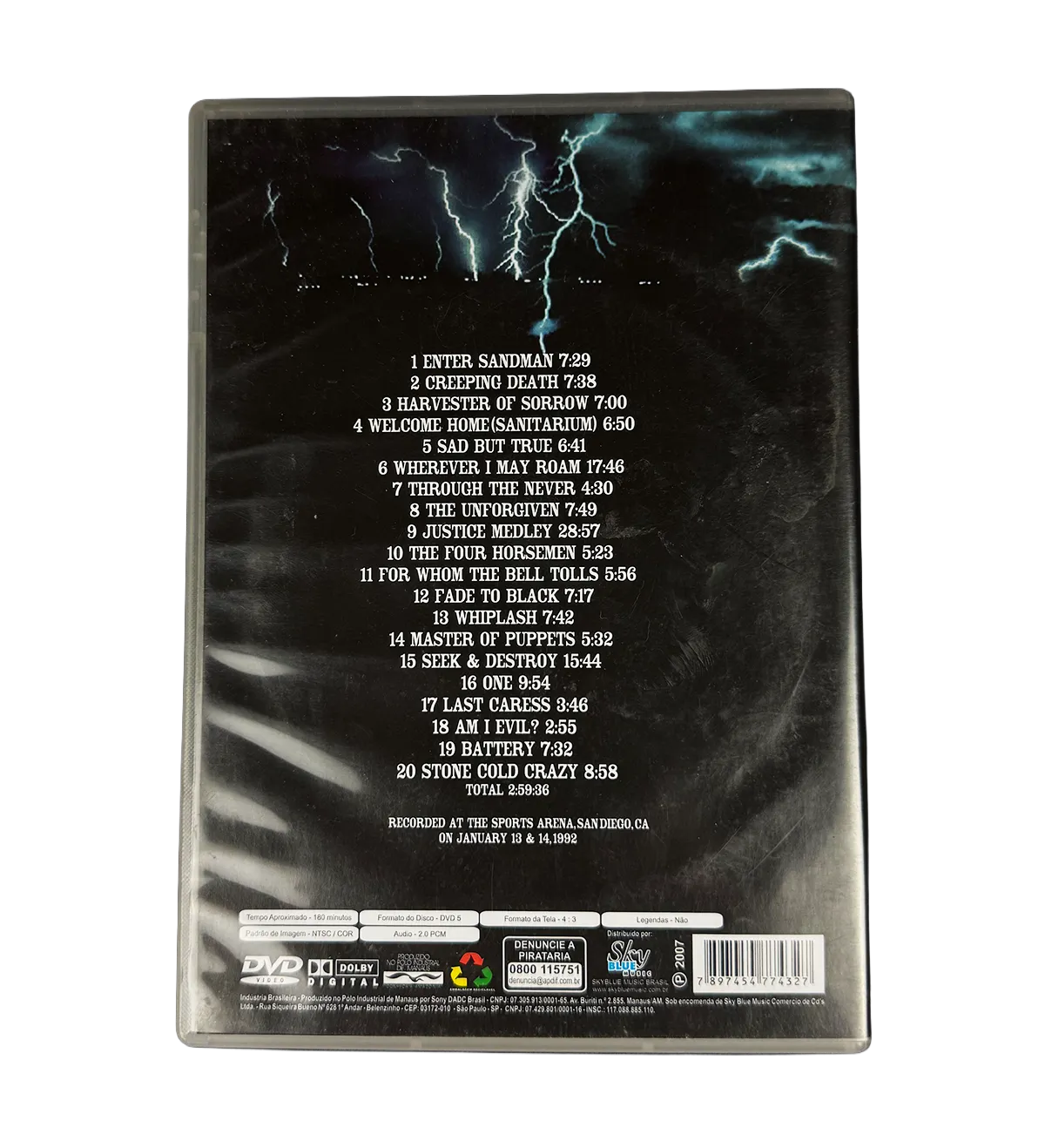 DVD Metallica Live In San Diego 2007 Autografado Pelo Baterista Lars Ulrich Durante O Lollapaloza 2017 — imagem 2 de 2