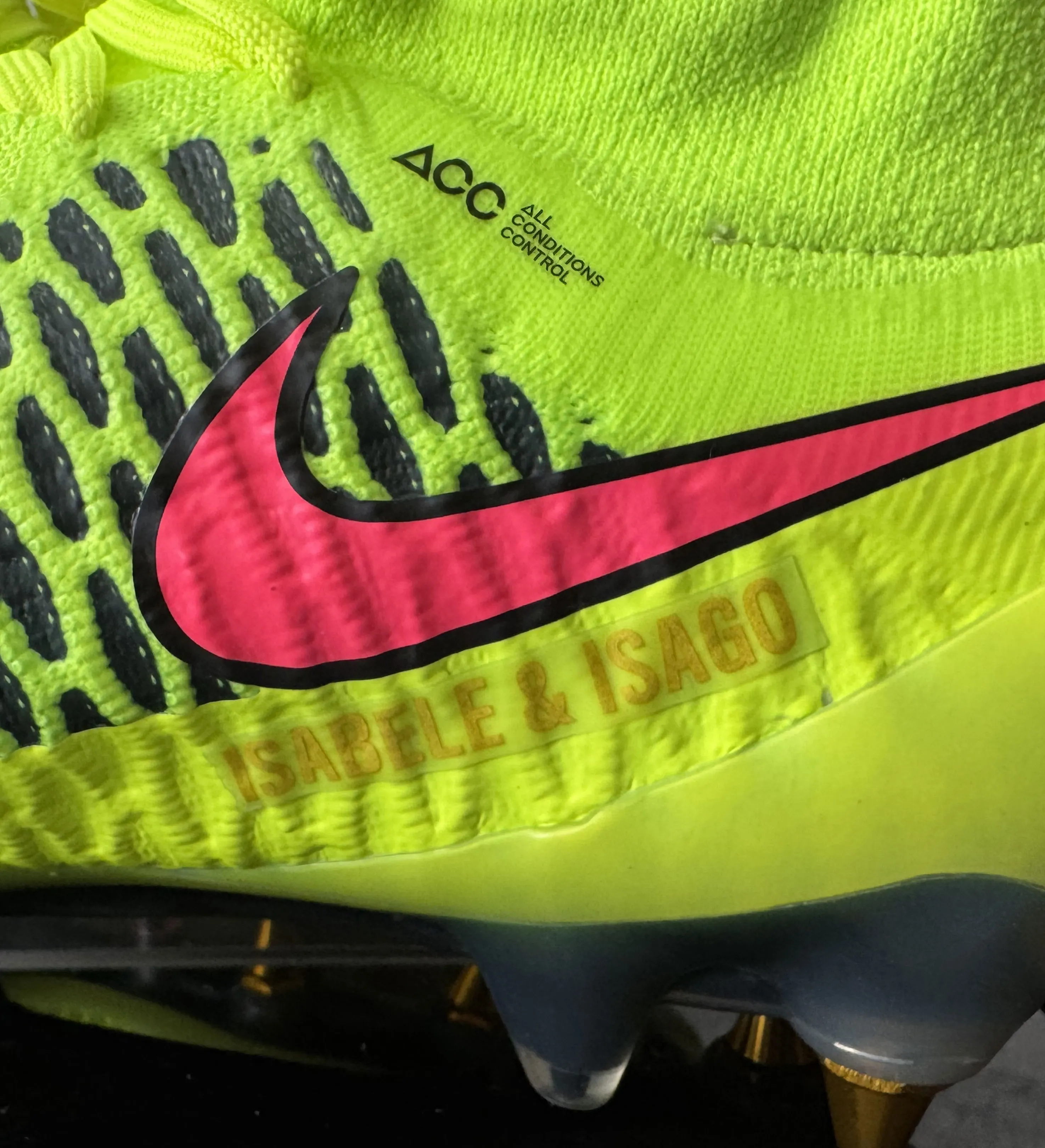 Chuteira Thiago Silva Seleção Brasileira Copa do Mundo 2014 Usada pelo Craque — imagem 4 de 4