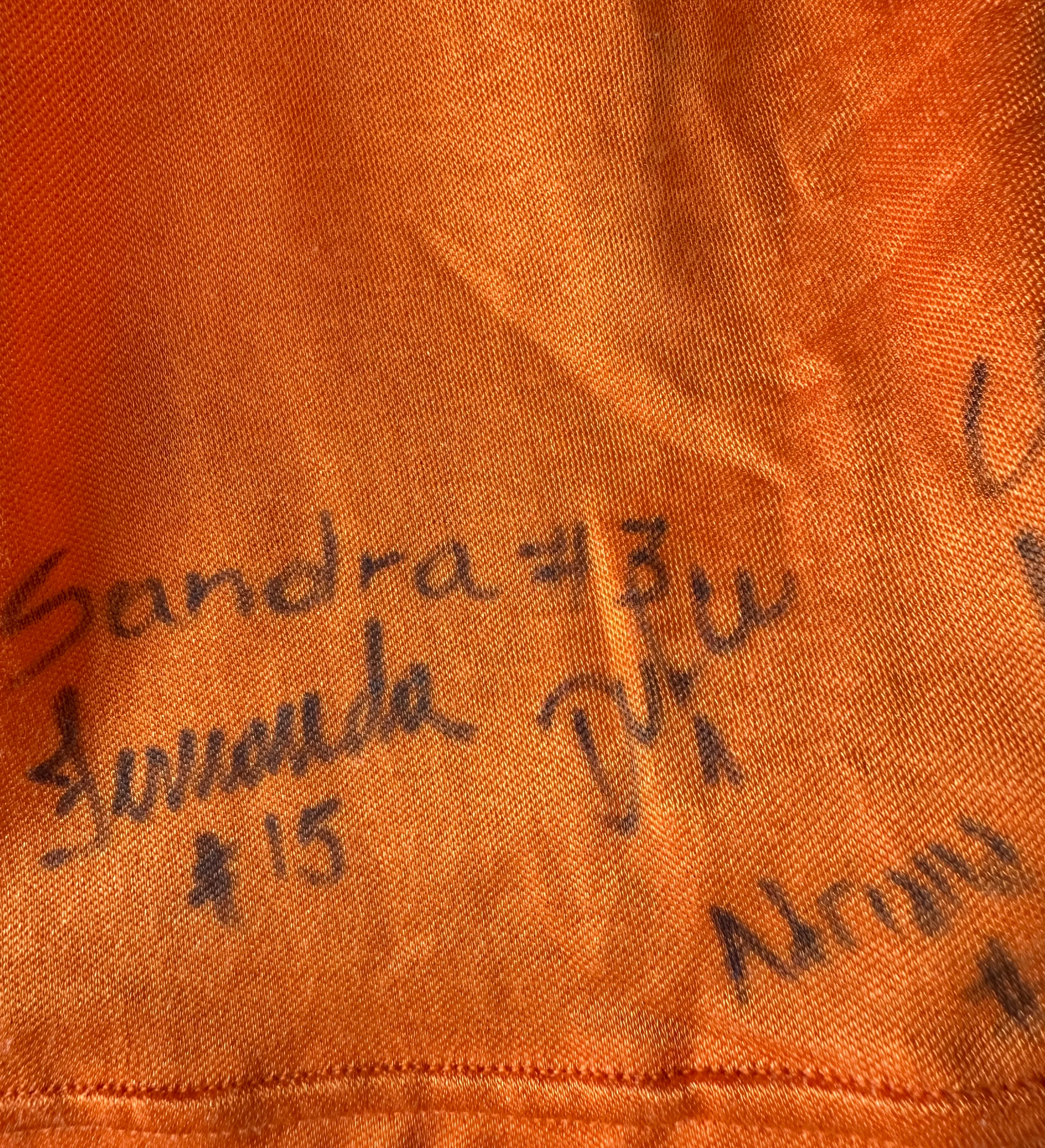 Camisa Vôlei Feminino AA Supergasbrás Década de 1980 Autografada pelo Elenco — imagem 4 de 6