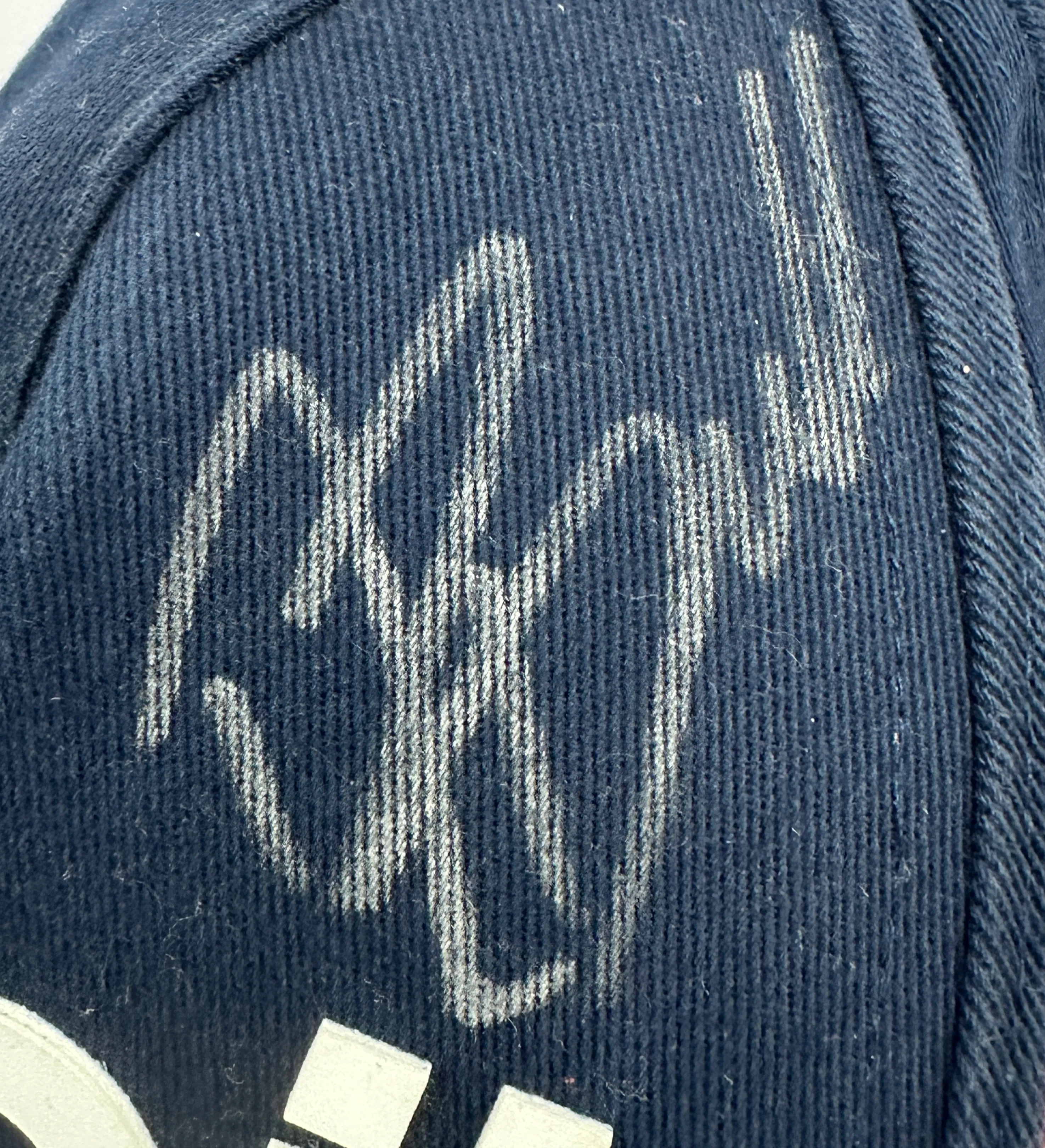 Gorra Oficial – Rubens Barrichello #111 – Full Sports / Mobil – Stock Car 2022 – Autografada por el Piloto Brasileño – Campeón de la Stock Car 2022 — imagem 3 de 3