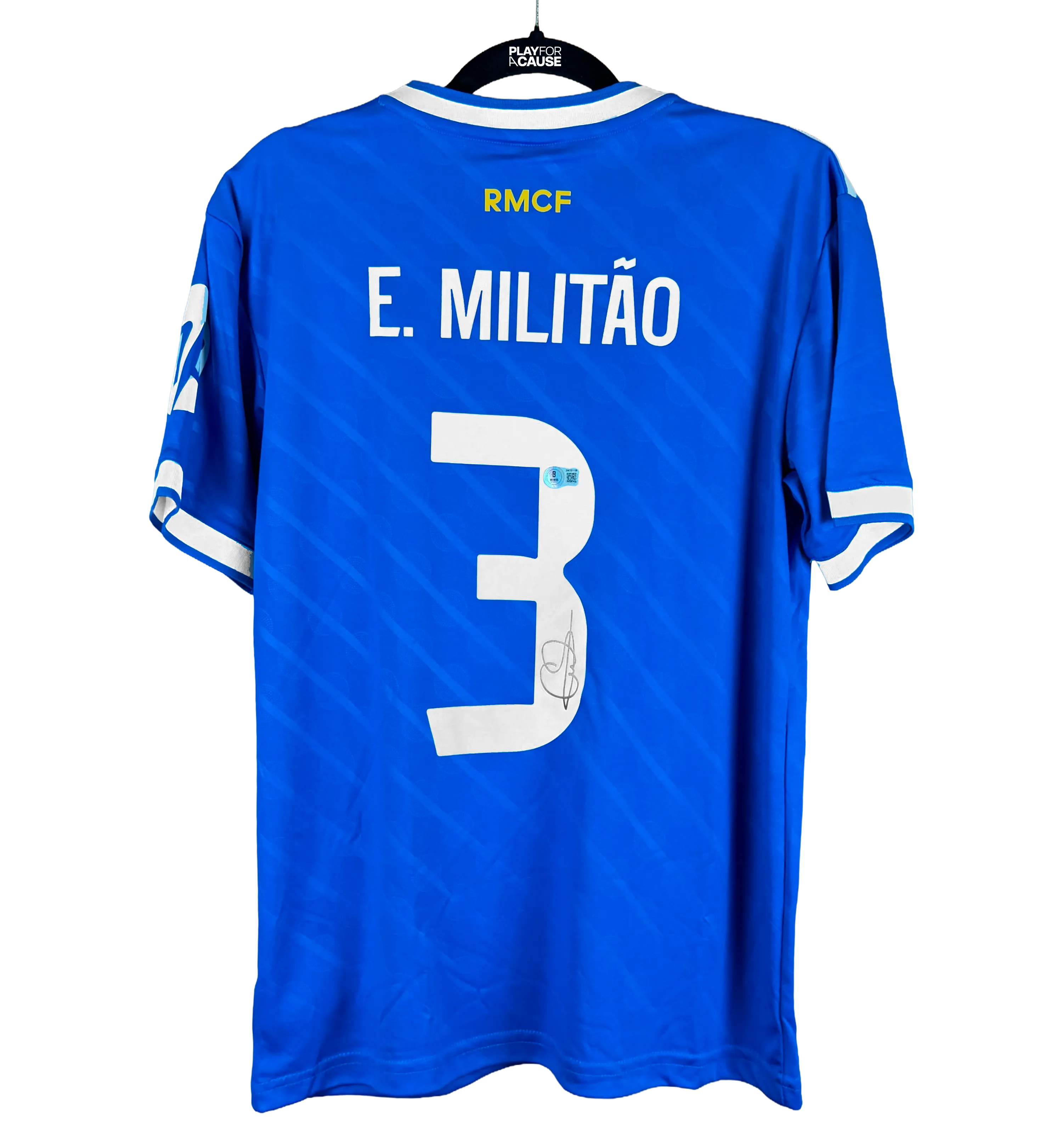 Camisa Autografada Azul Real Madrid Éder Militão   — imagem 2 de 3