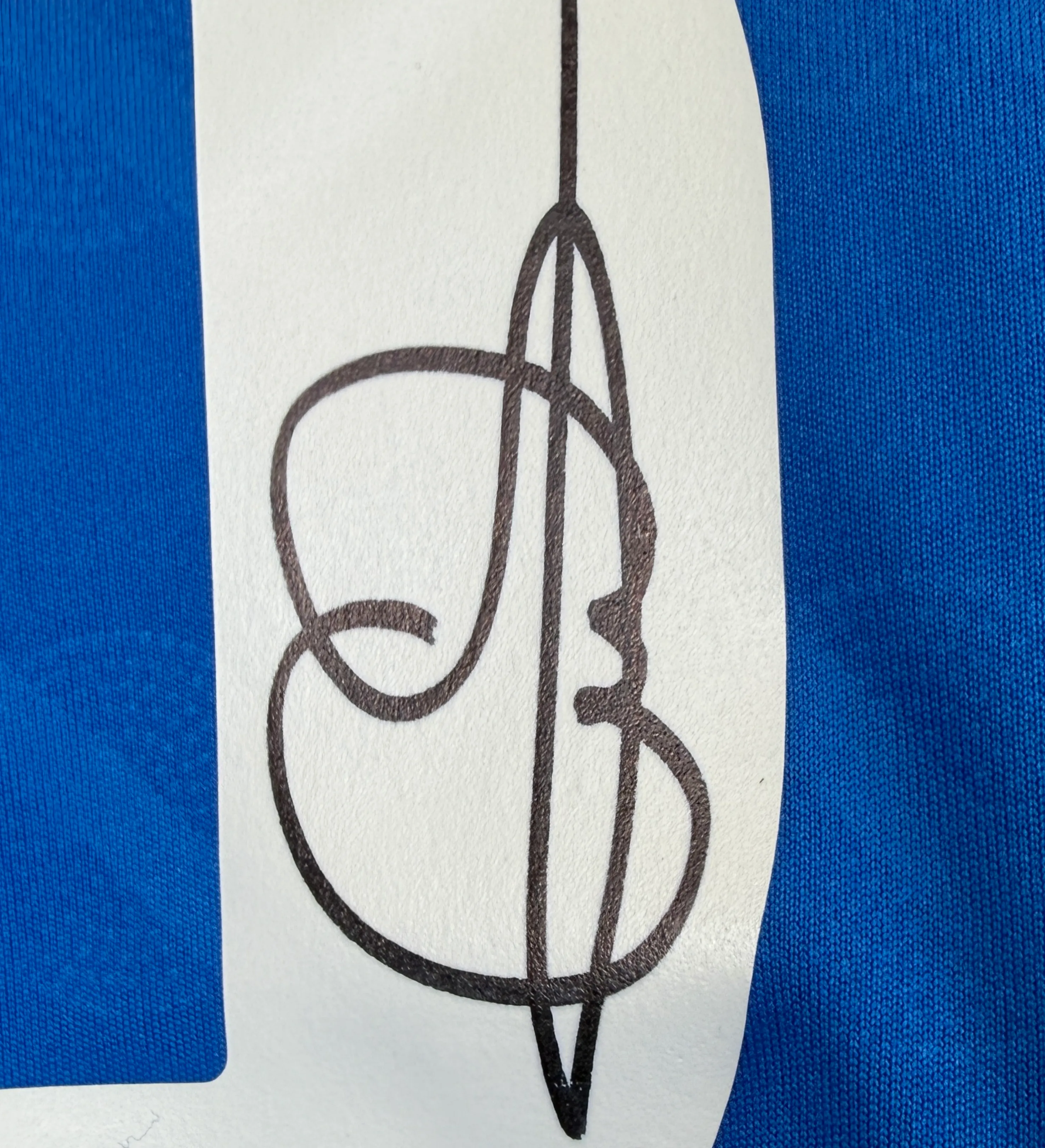Camisa Autografada Azul Real Madrid Éder Militão   — imagem 3 de 3