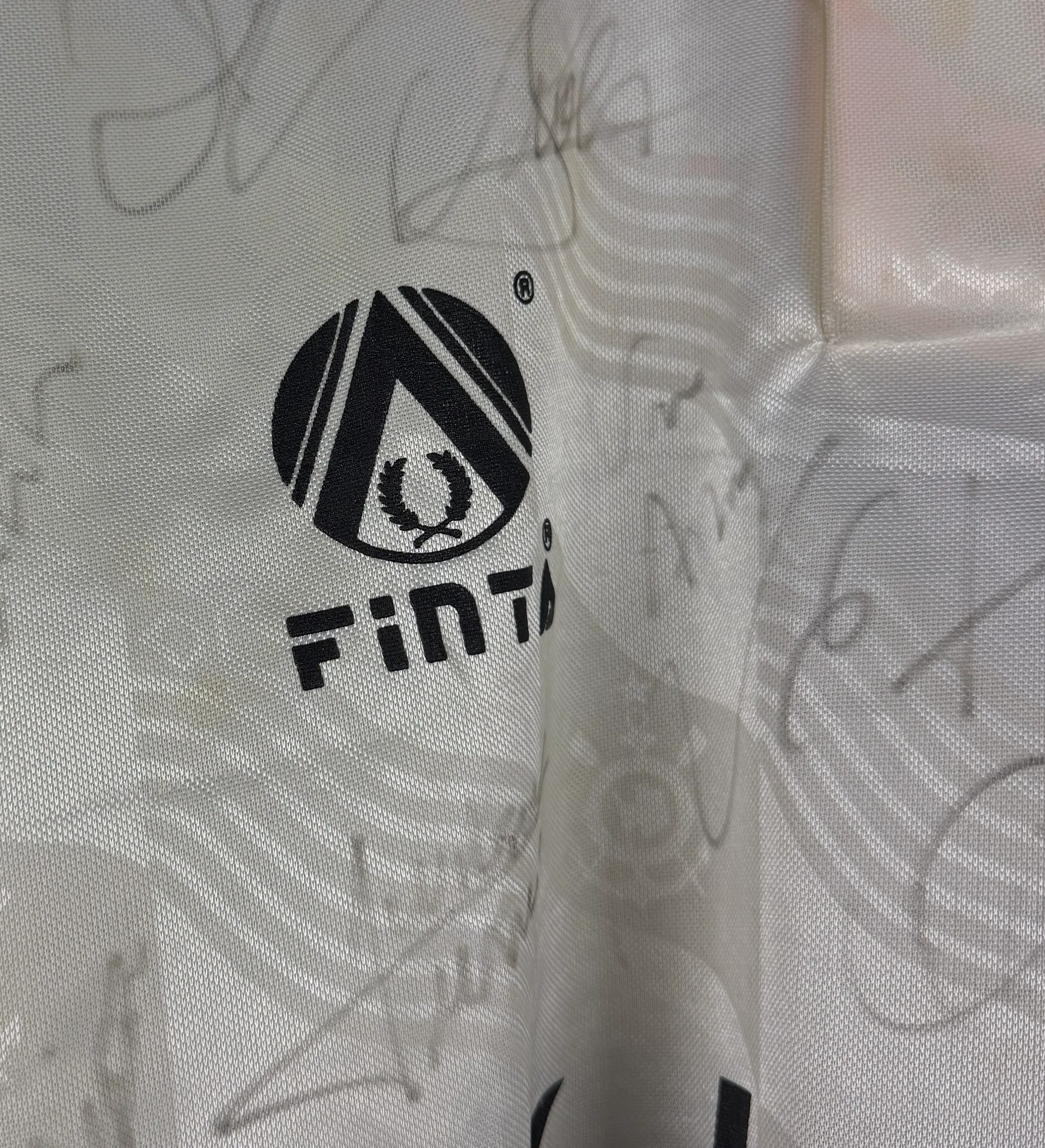 Camisa Corinthians Ezequiel Temporada 1992 Autografada pelo Elenco da Época — imagem 3 de 3