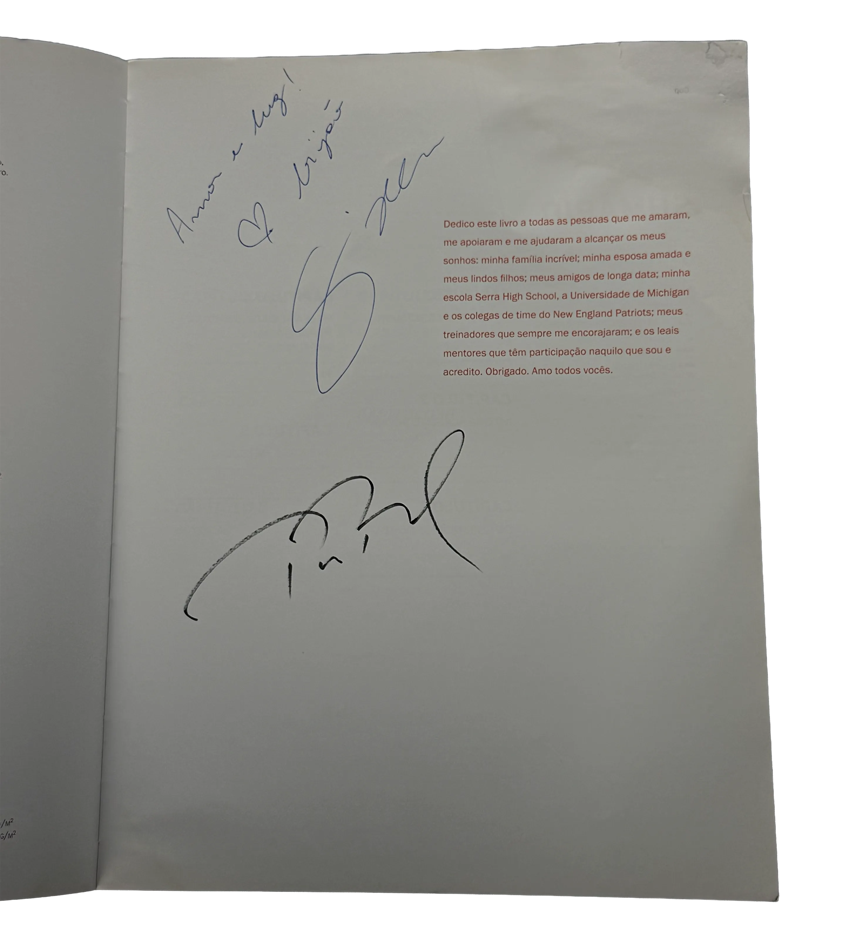 Tom Brady – The TB12 Method Book (2018) – Signed by Tom Brady and Gisele Bündchen – With Page Wear — imagem 3 de 3