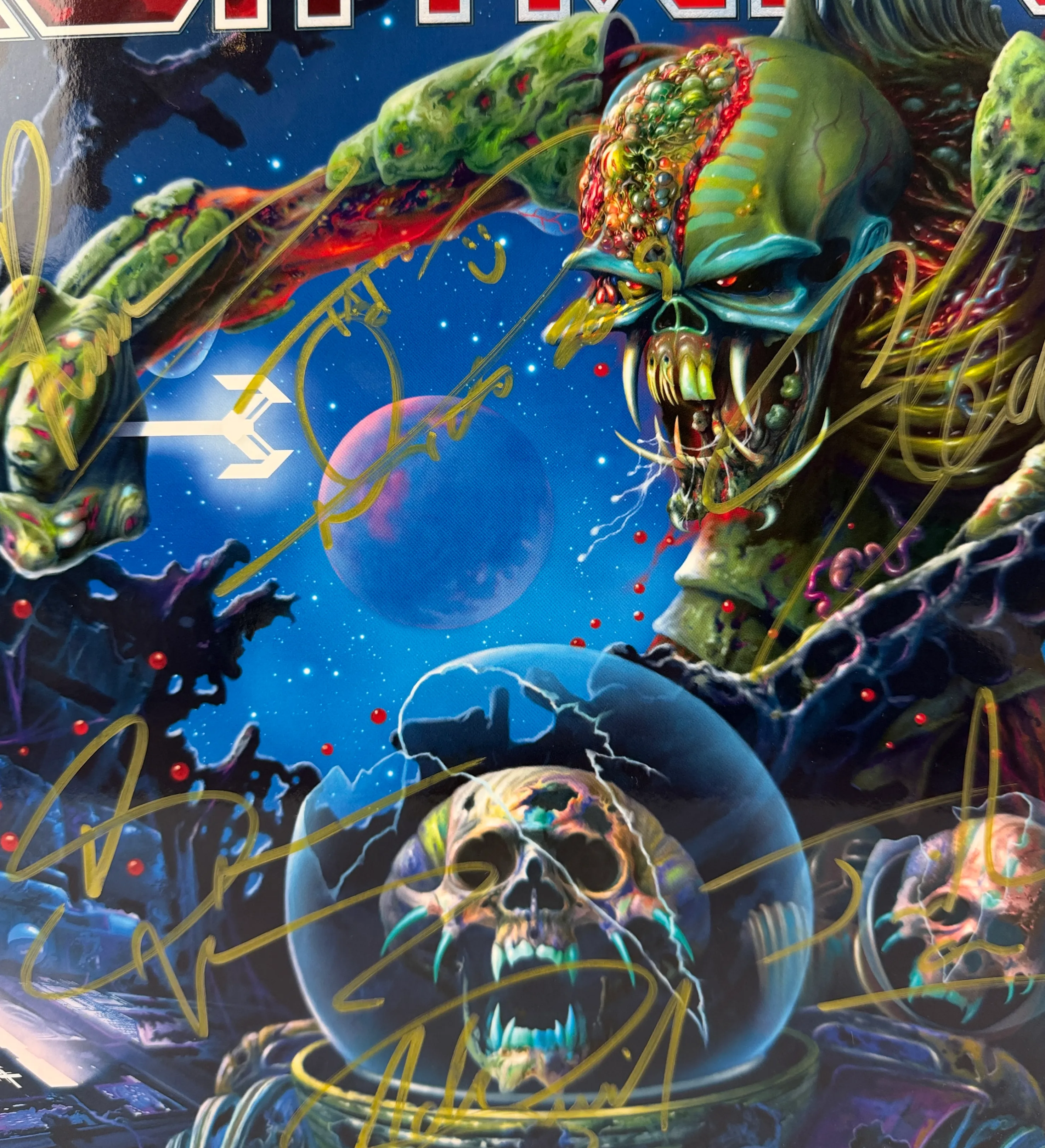 LP Importado de Iron Maiden The Final Frontier Edición 2017 Firmado por Toda la Banda — imagem 4 de 5