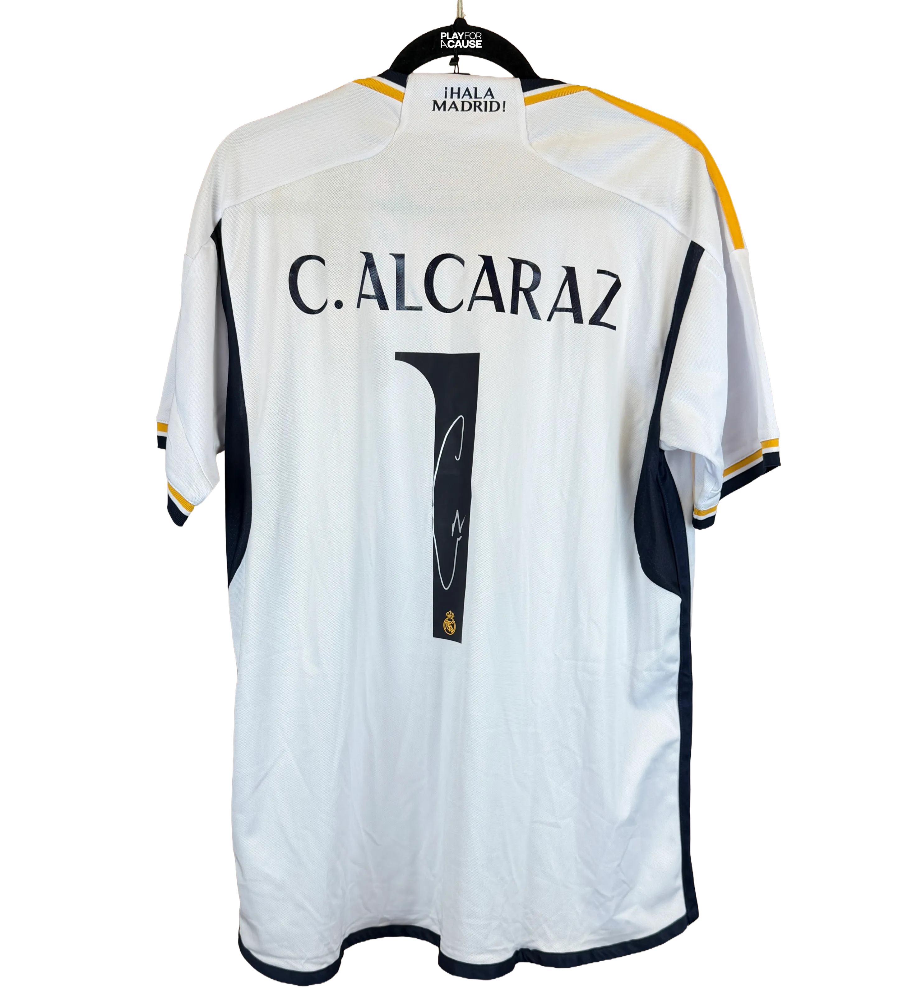 Camisa Branca Real Madrid Autografada Pelo Carlos Alcaraz — imagem 2 de 3
