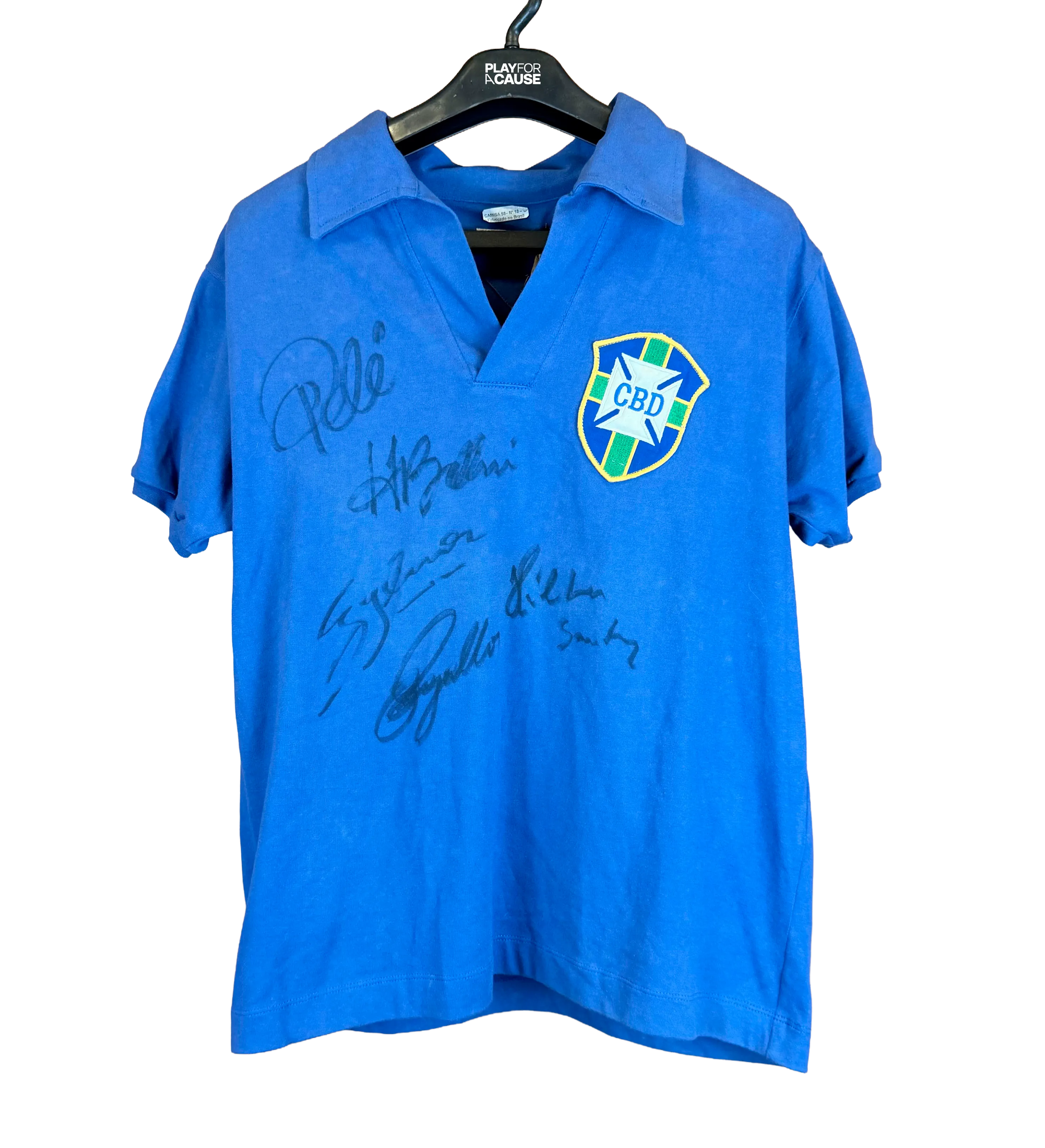 announcements/949b2938-3e64-4a72-96e3-8f54ff35e444/1785345564666-Camisa-Brasil-Mazzola-18-Replica-Copa-1958-Autografada-Pele-Frente.webp