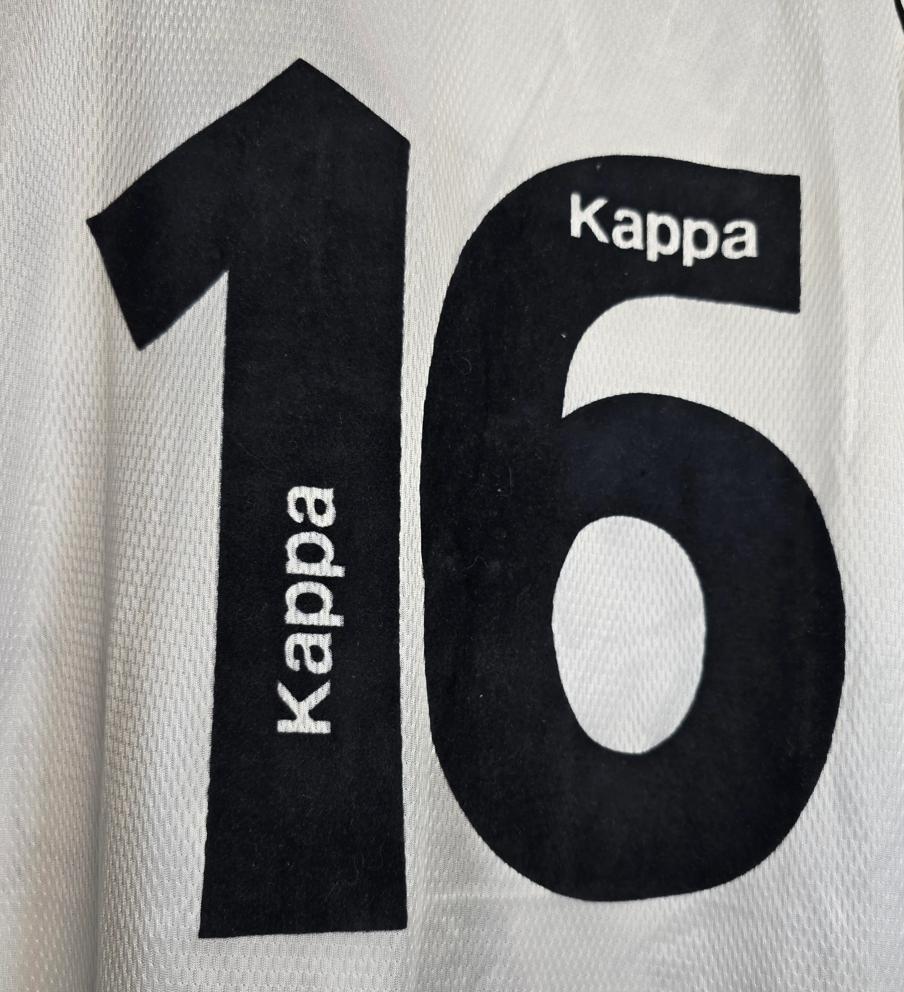 Camiseta de Manga Larga Vasco 1998 Centenario Pedrinho #16 - Modelo de Juego - Firmada por el Plantel Campeón — imagem 7 de 7