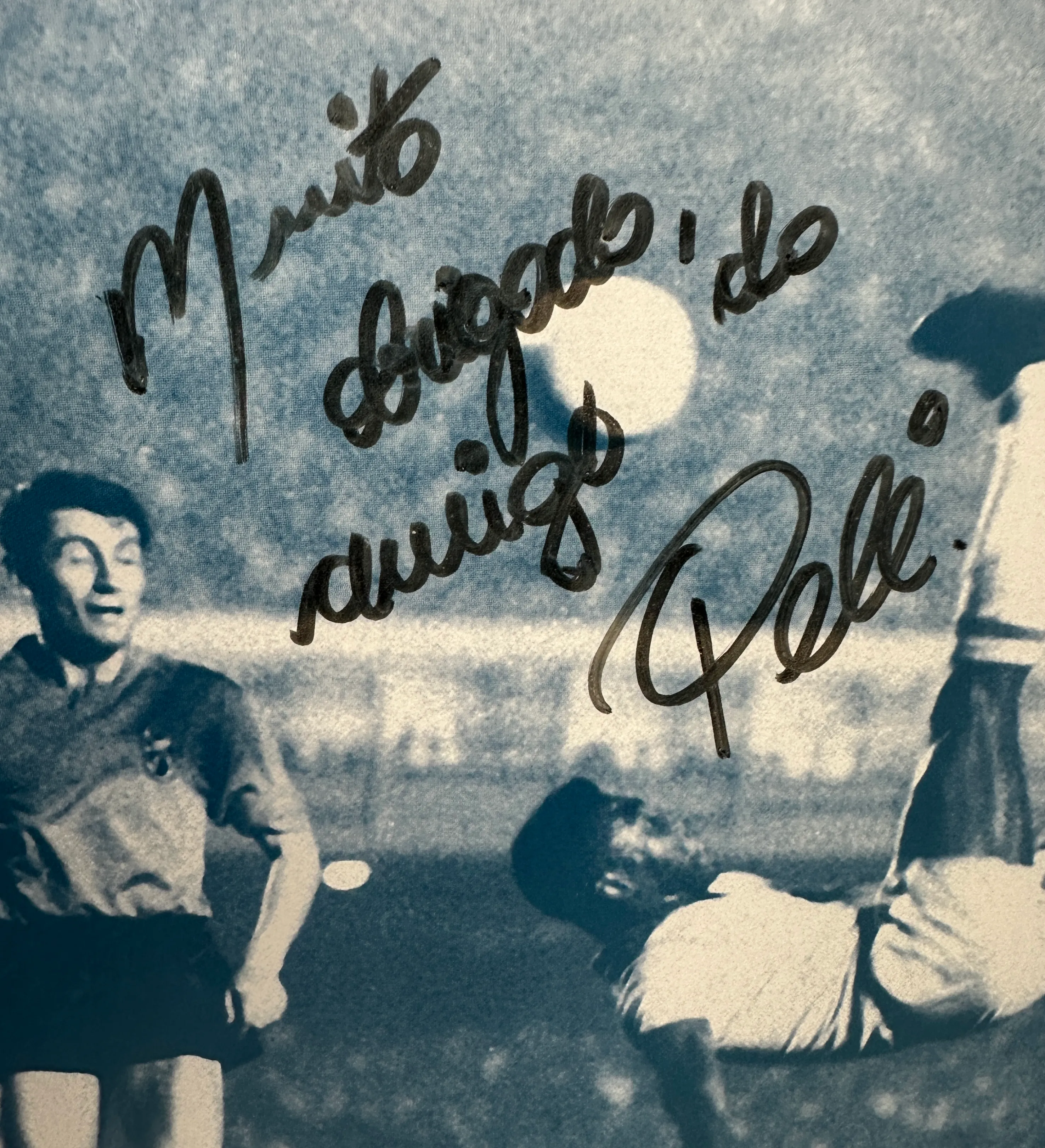 Autographed Book: Pelé - My Life in Pictures (2009) Illustrated Autobiography — imagem 5 de 5