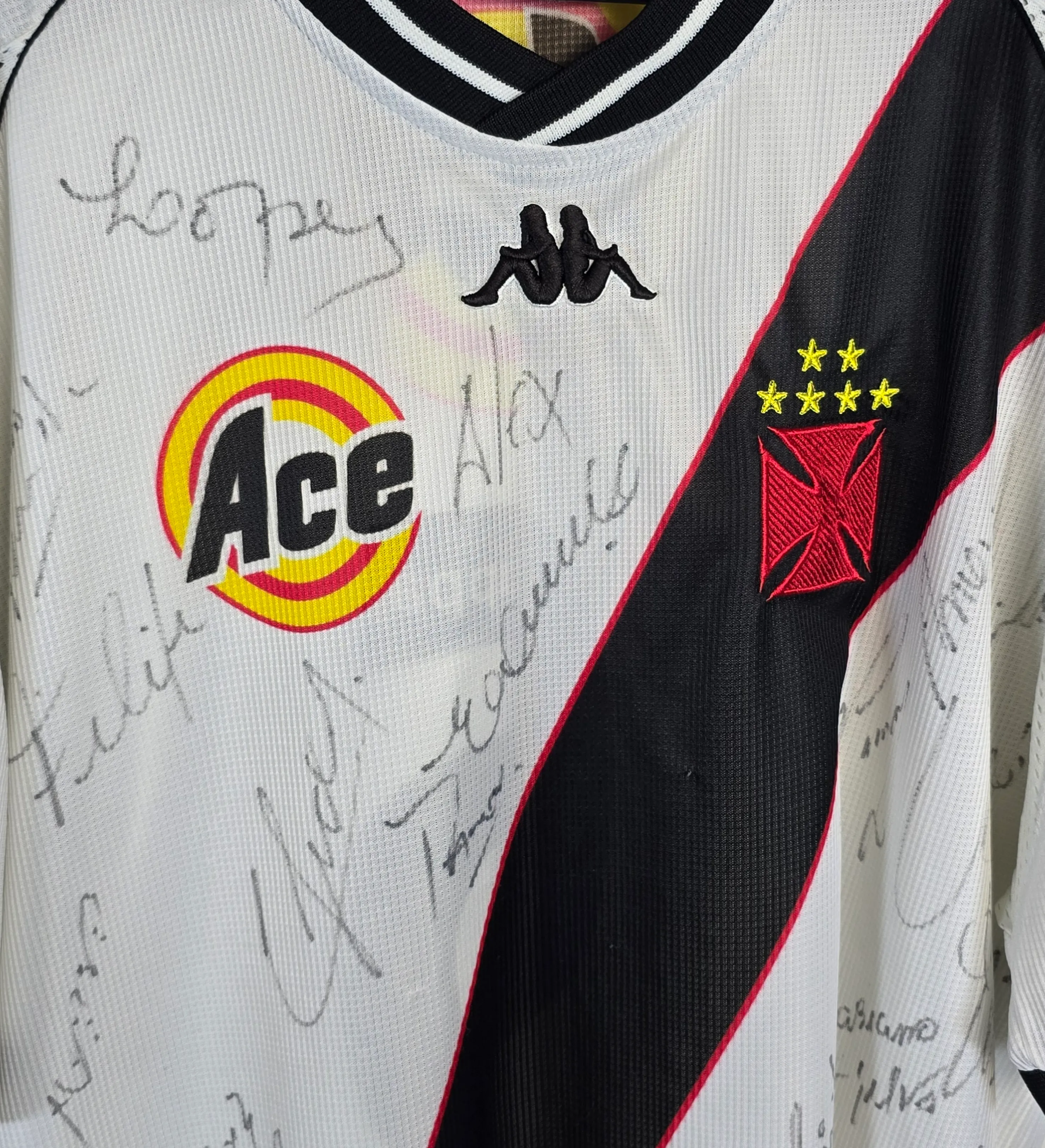 Camisa Vasco da Gama 1999/2000 Branca ACE Autografada pelo Elenco da Época — imagem 3 de 6