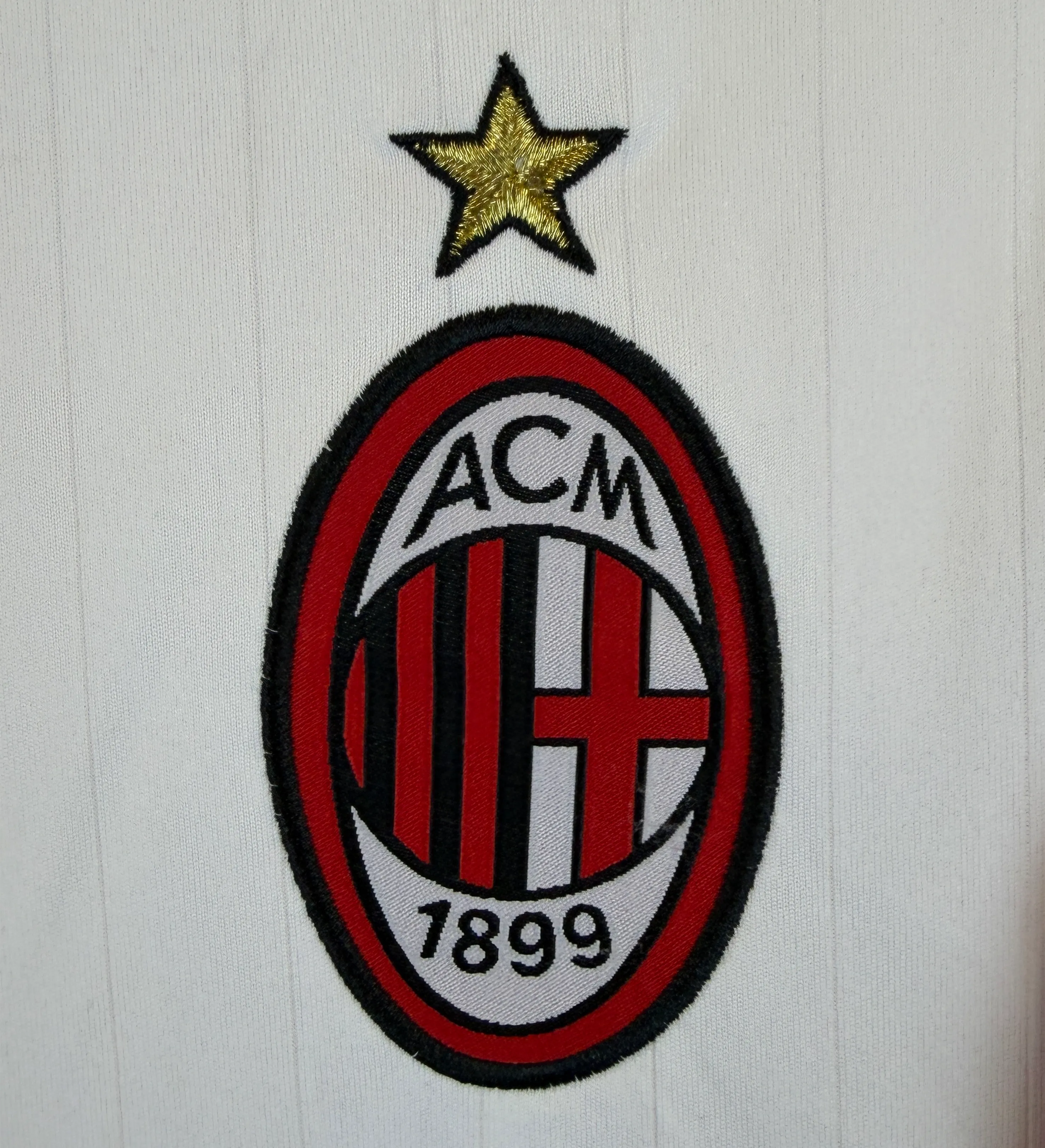 Camisa Retrô Milan Autografada Pelo Paolo Maldini Final Champions League 2007 — imagem 5 de 8
