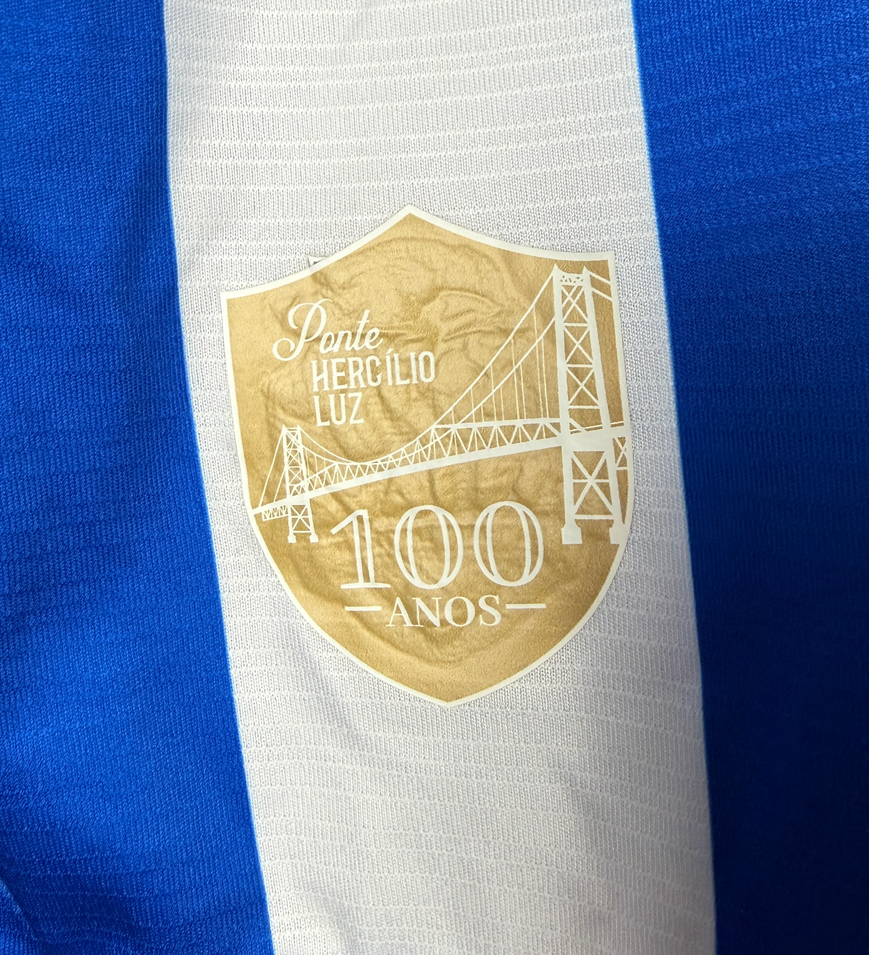 Camiseta Avaí Douglas Teixeira Parche Día del Padre AVA vs CRB Usada en Partido y Firmada — imagem 6 de 7