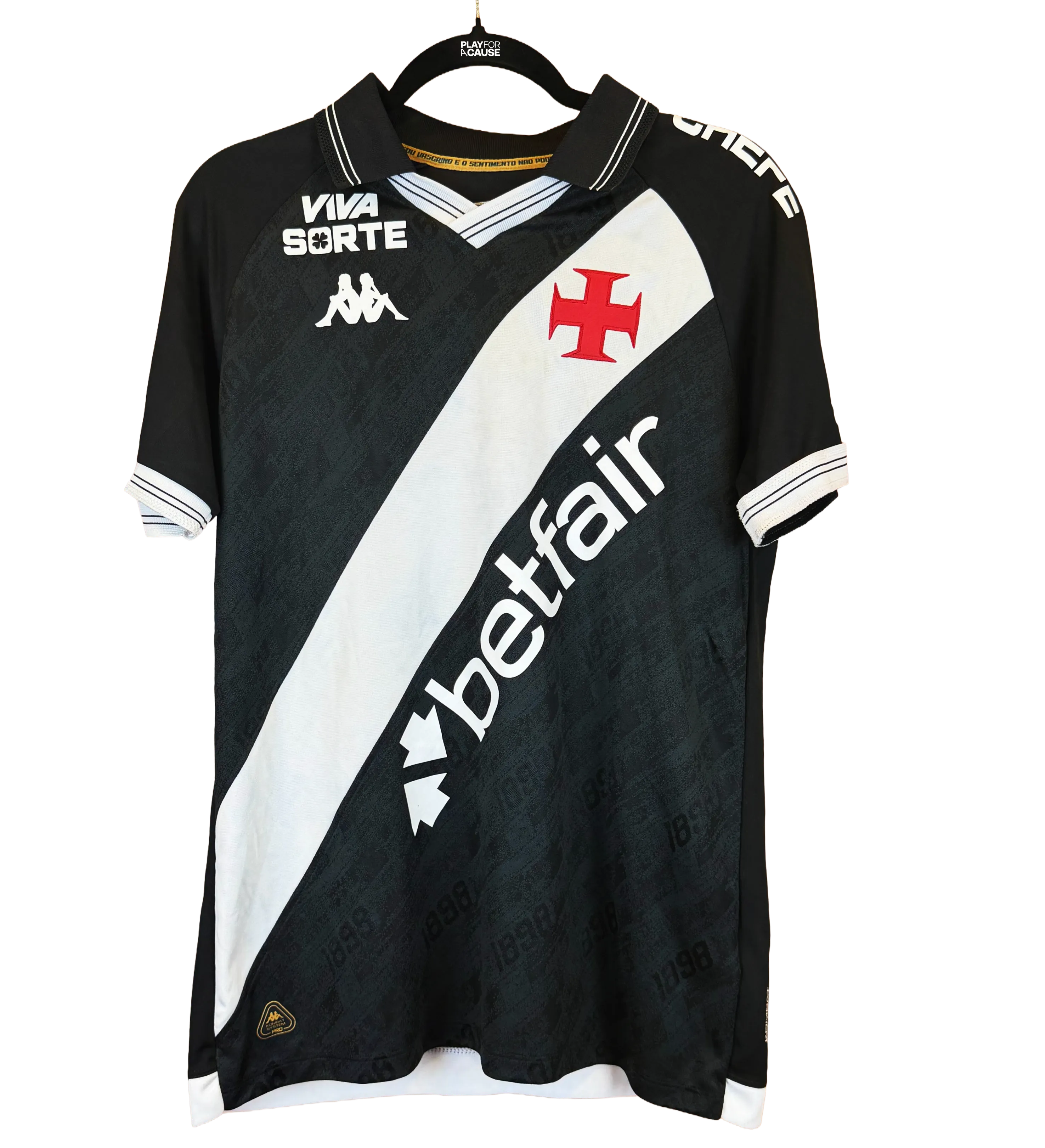 announcements/d60187a1-781b-43fa-8ed7-fda672e8d539/1786476641589-camisa-vasco-nuno-moreira-2025-preparada-1.webp