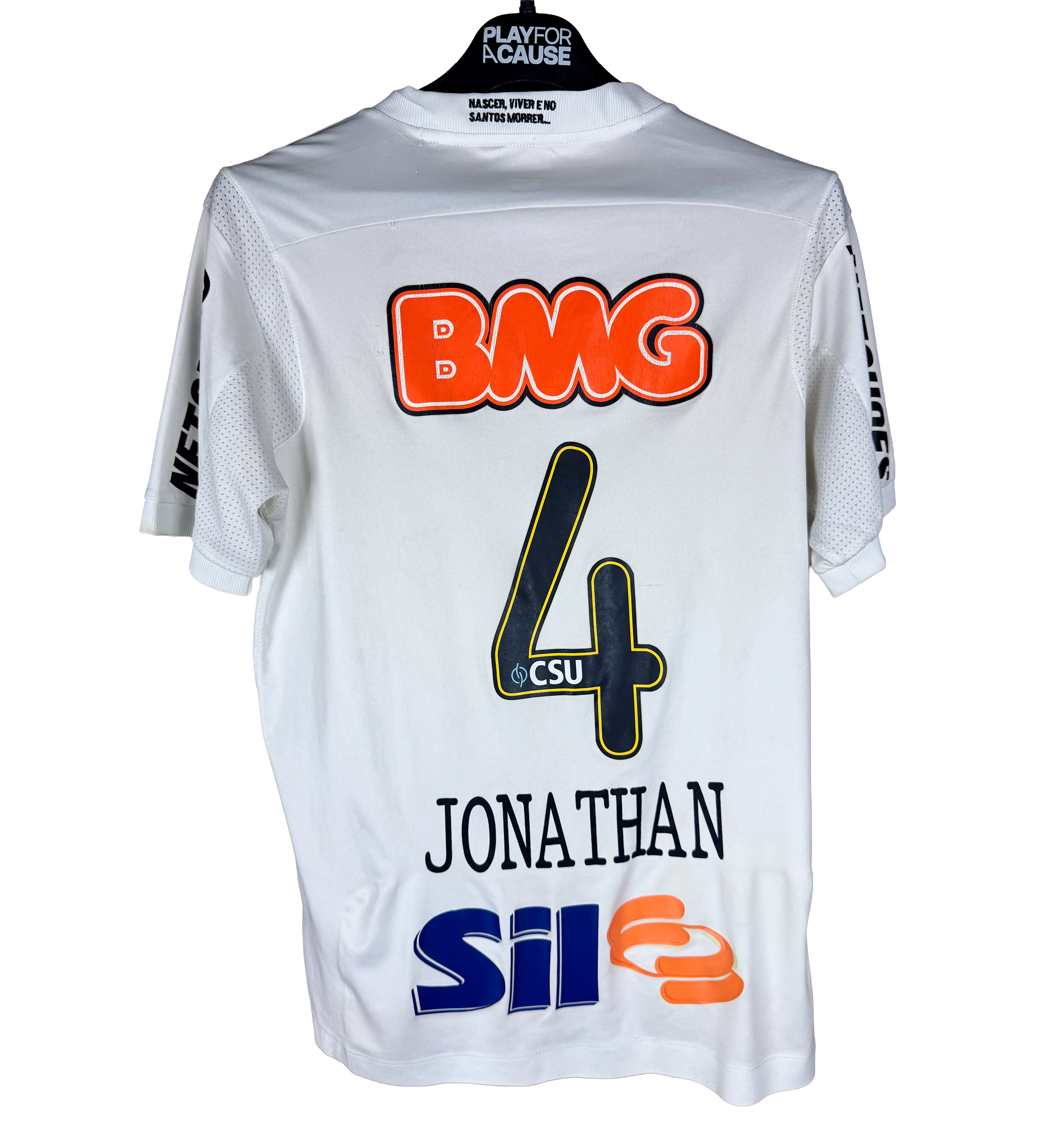 Camiseta del Santos - Jonathan #4 - Copa Libertadores 2011 - Santos Campeón - Autografiada por todo el plantel - Incluyendo a Neymar / Ganso / Elano / Edu Dracena / Arouca entre otros — imagem 2 de 5