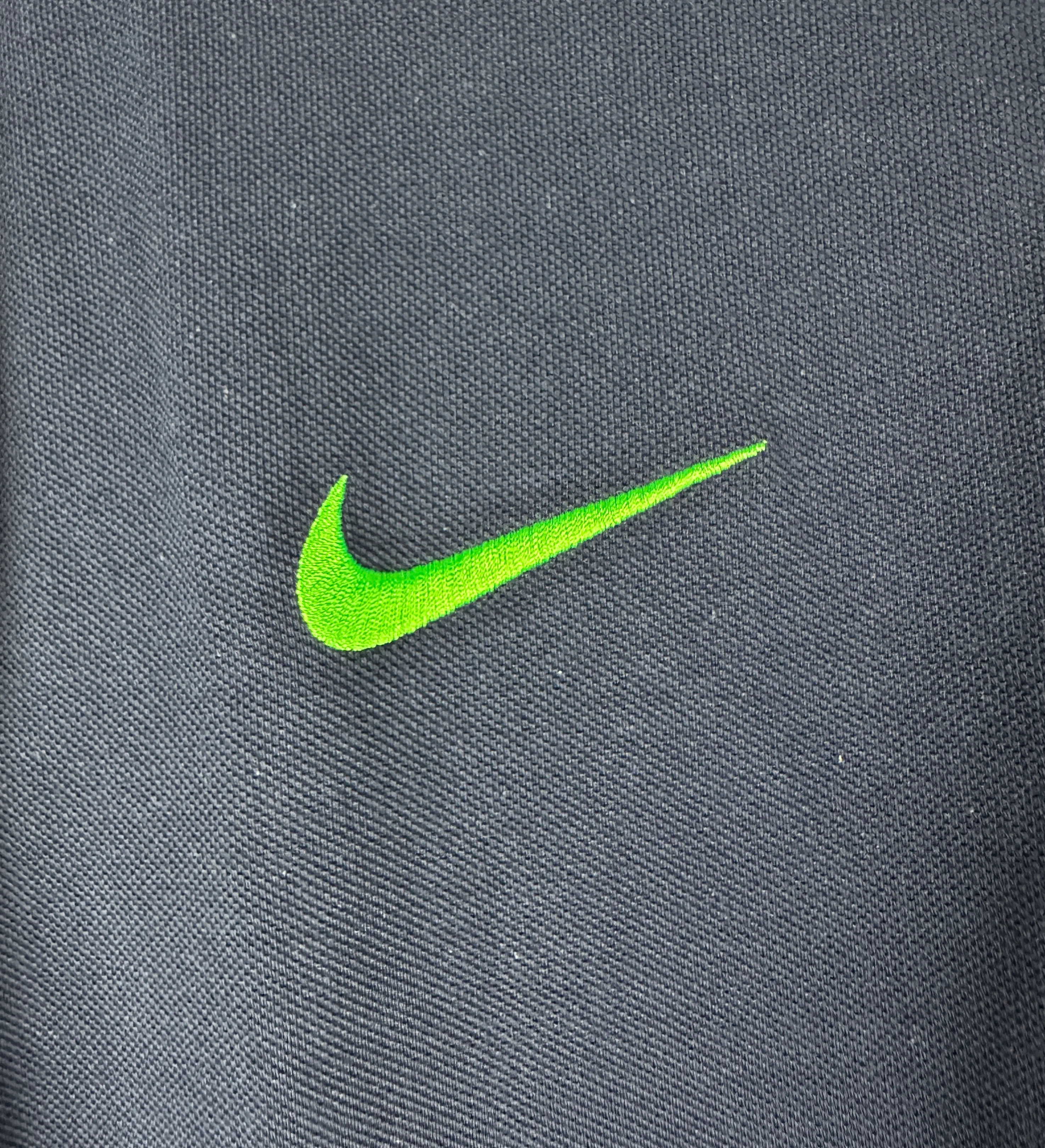 Nike Green Shirt - Men's (1) — imagem 3 de 4