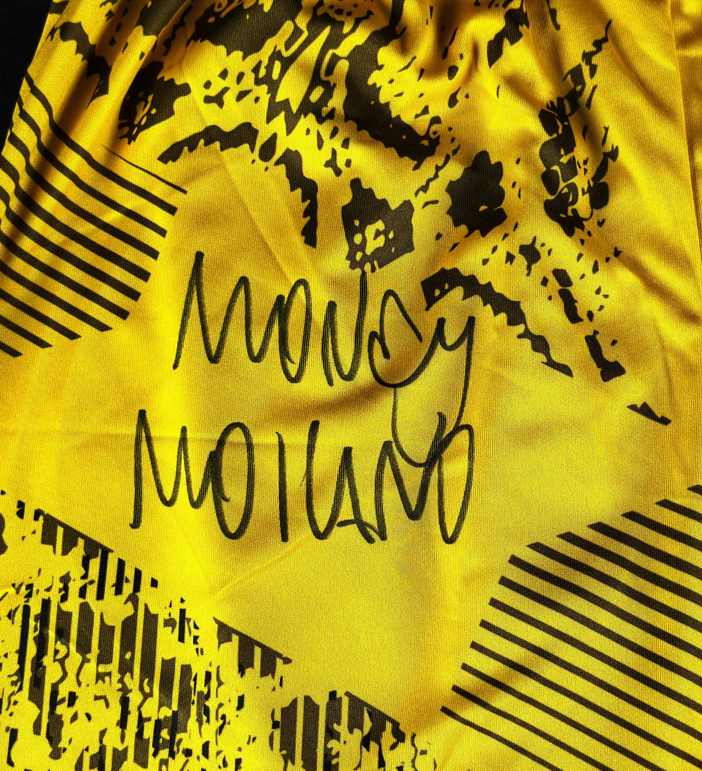 Shorts de Lucha de Money Moicano Autografiados por el Luchador — imagem 3 de 5