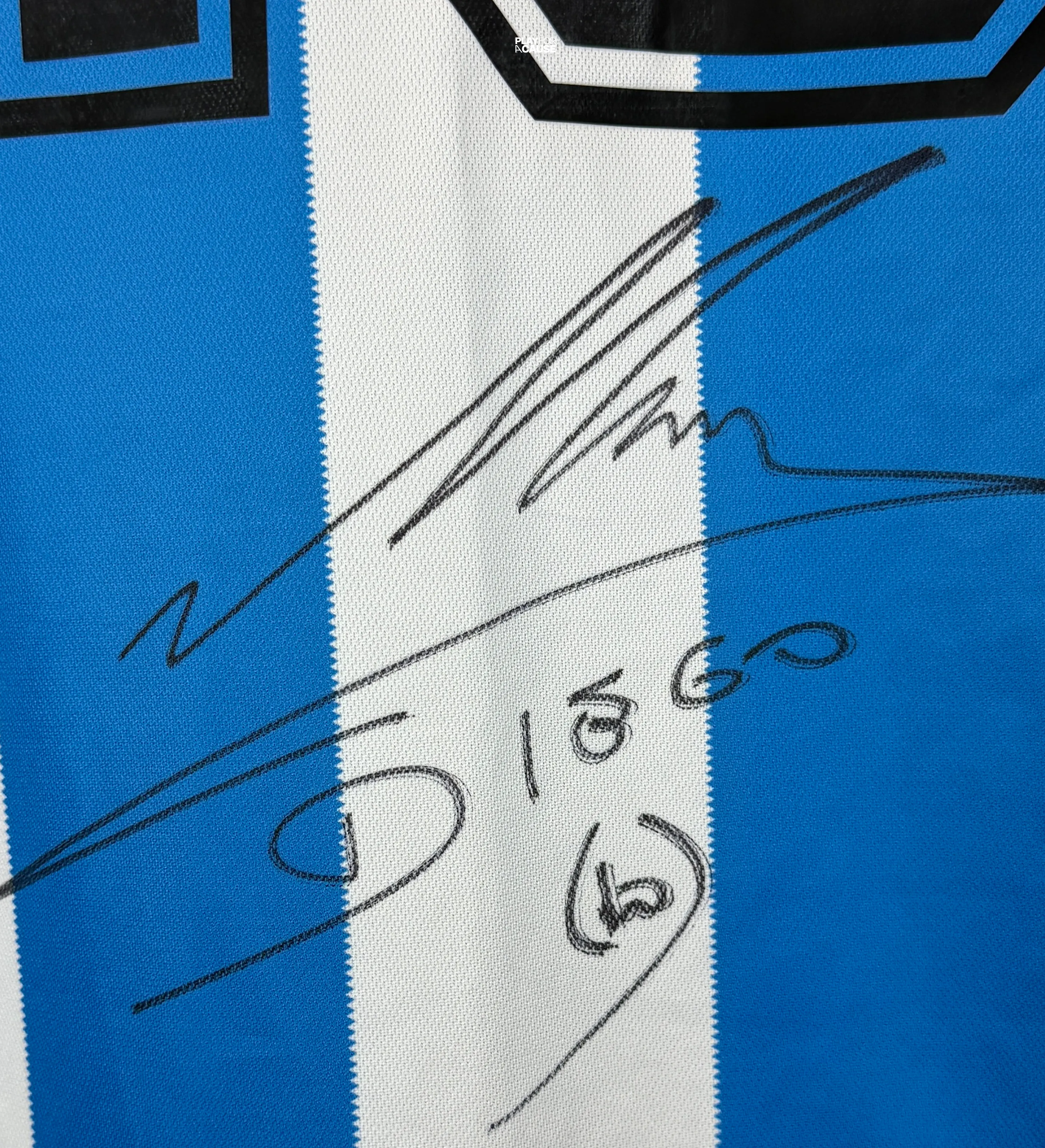 1986 Argentina Retro Jersey Signed by Maradona — imagem 3 de 5
