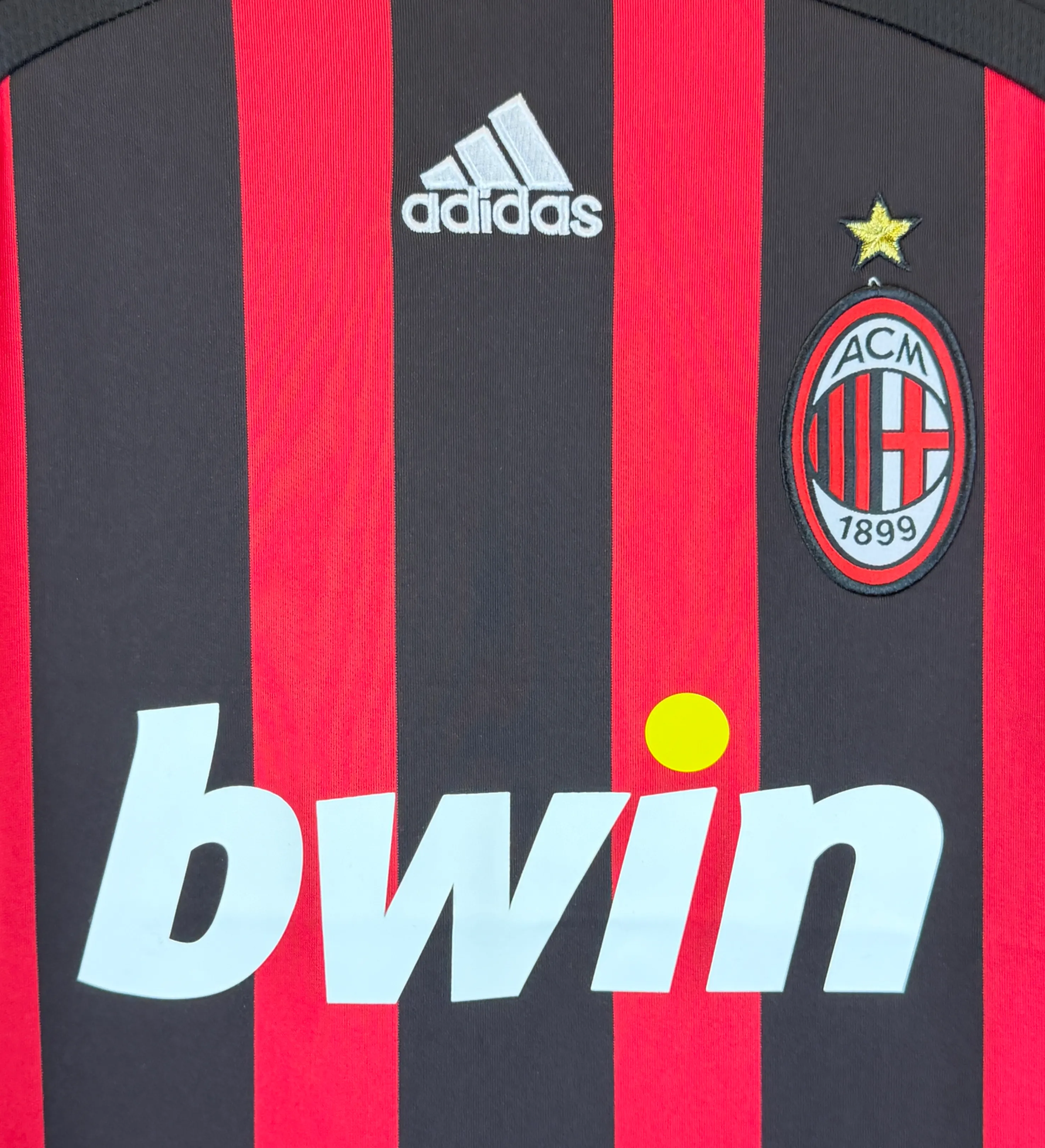 AC Milan Jersey Autographed by Kaká — imagem 4 de 7