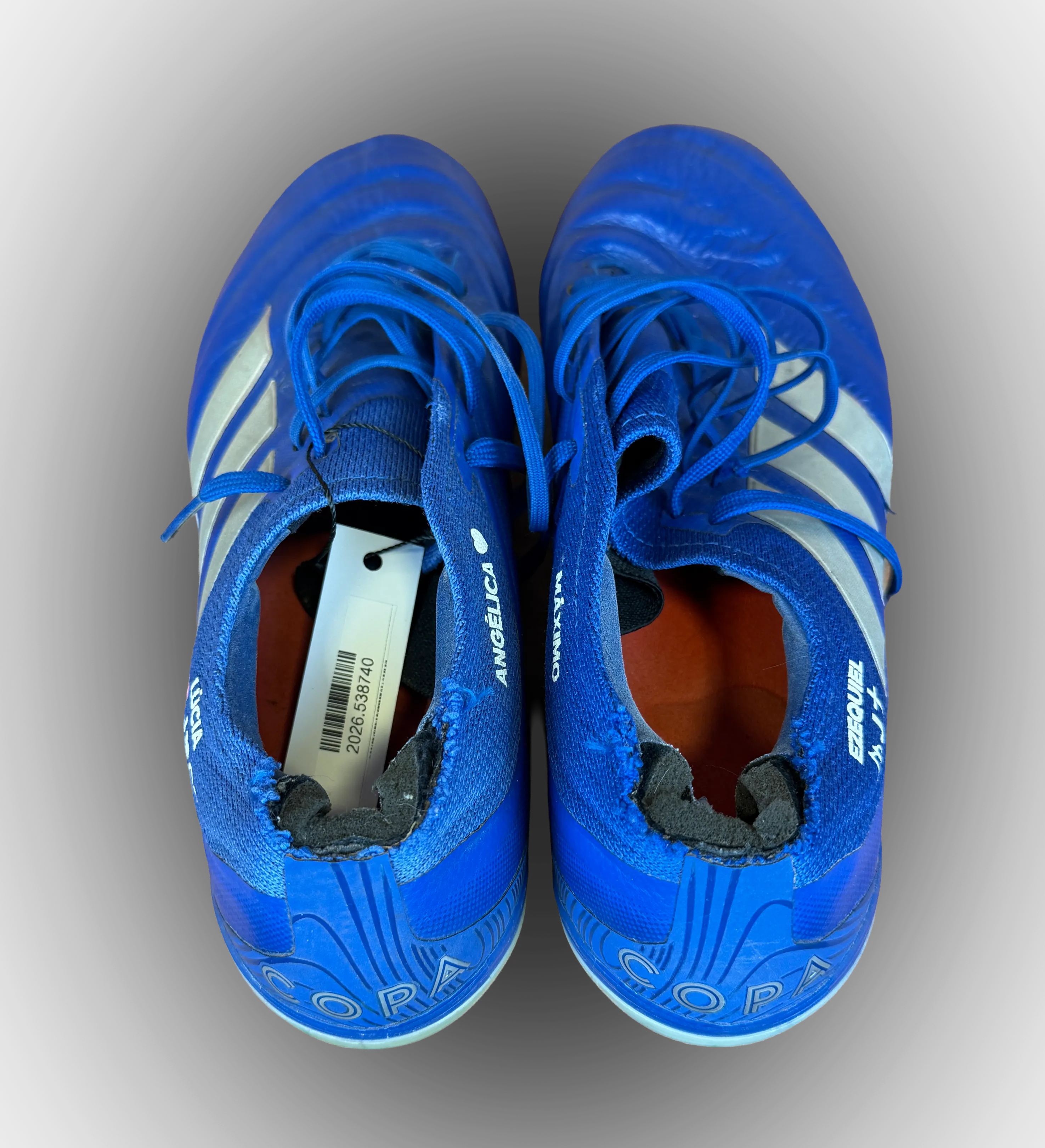 Chuteira Adidas Copa 20.1 Hernanes Utilizada pelo Jogador no São Paulo Temporada 2020 — imagem 2 de 4